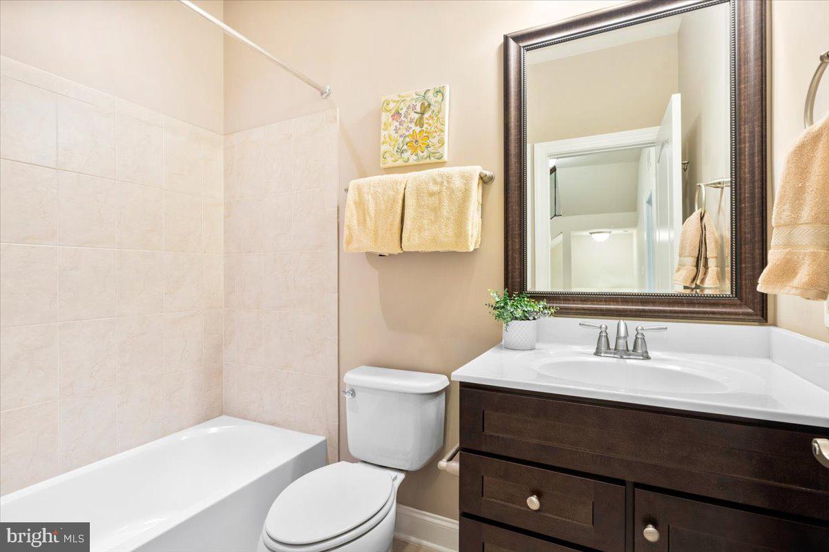 MAXWELL SQUARE - Residential