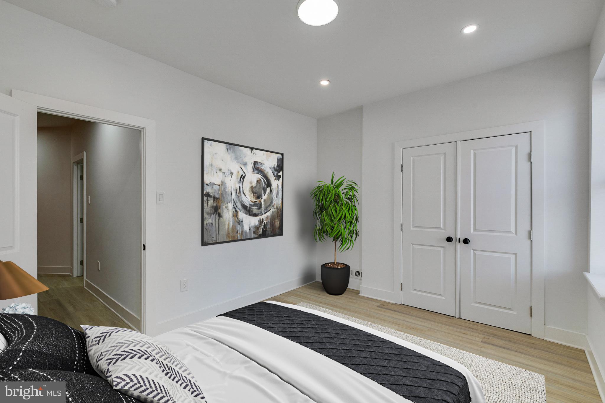 PARKSIDE - Commercial Sale
