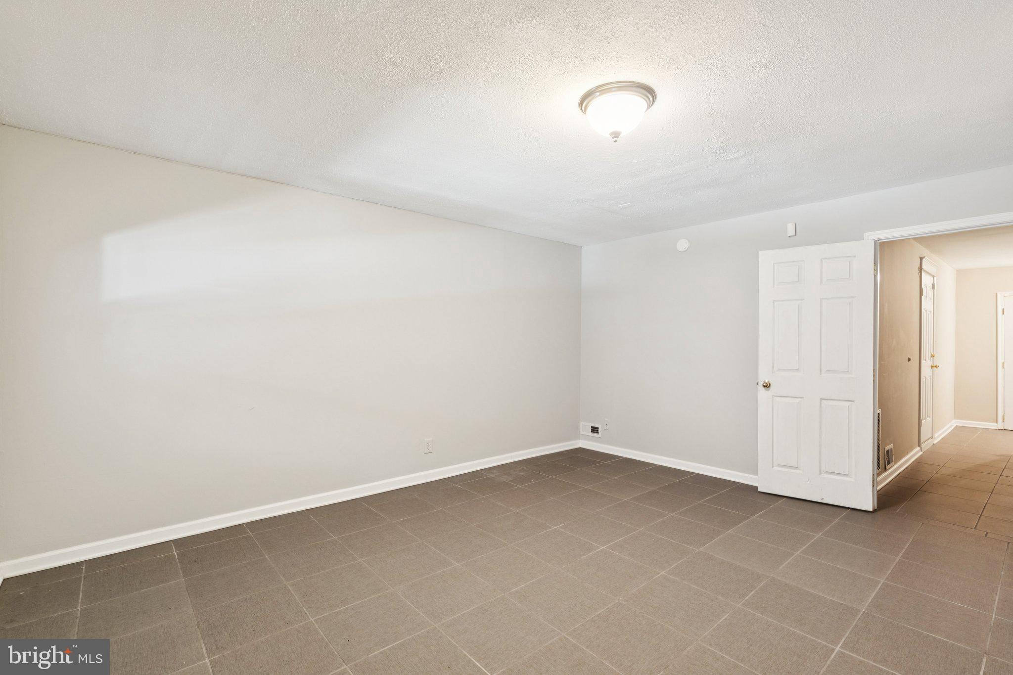 ART MUSEUM AREA - Residential