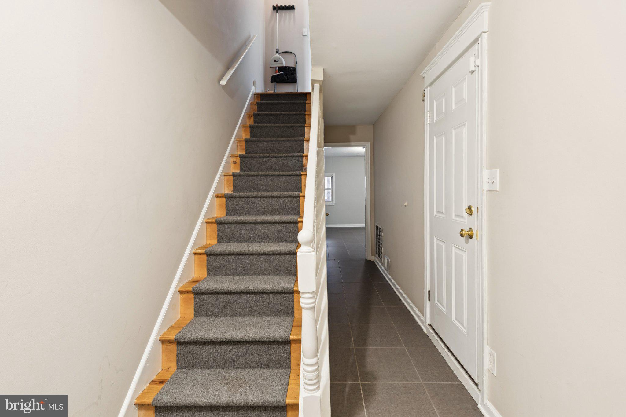 ART MUSEUM AREA - Residential