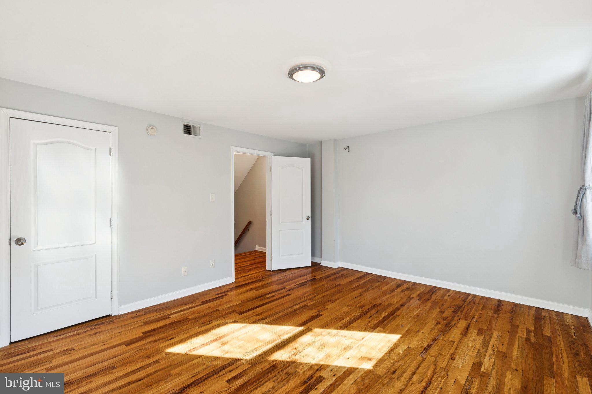 ART MUSEUM AREA - Residential