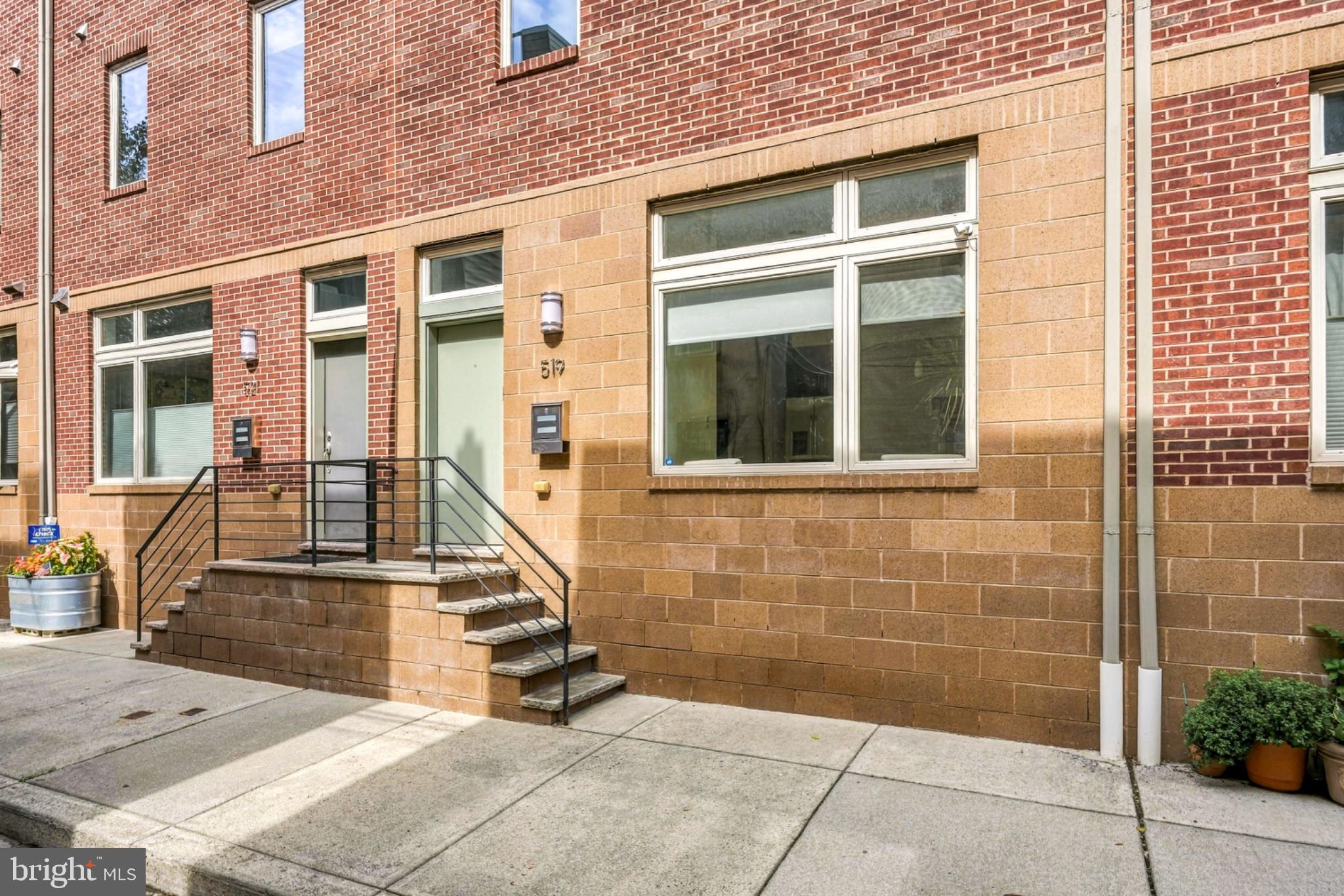 519 MONTROSE STREET