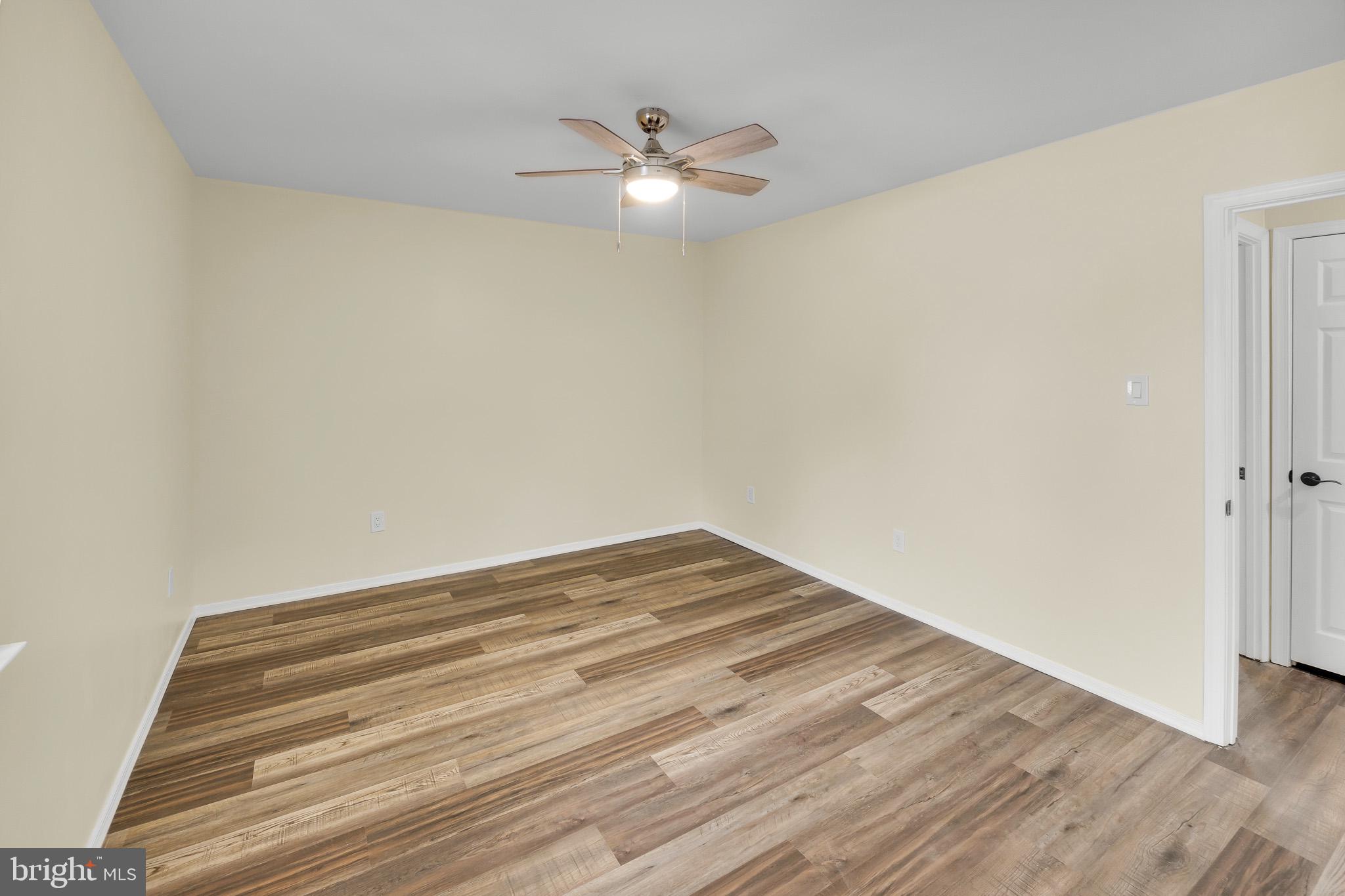 GLENSIDE - Residential