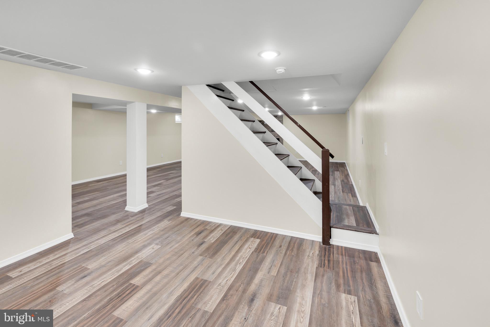 GLENSIDE - Residential