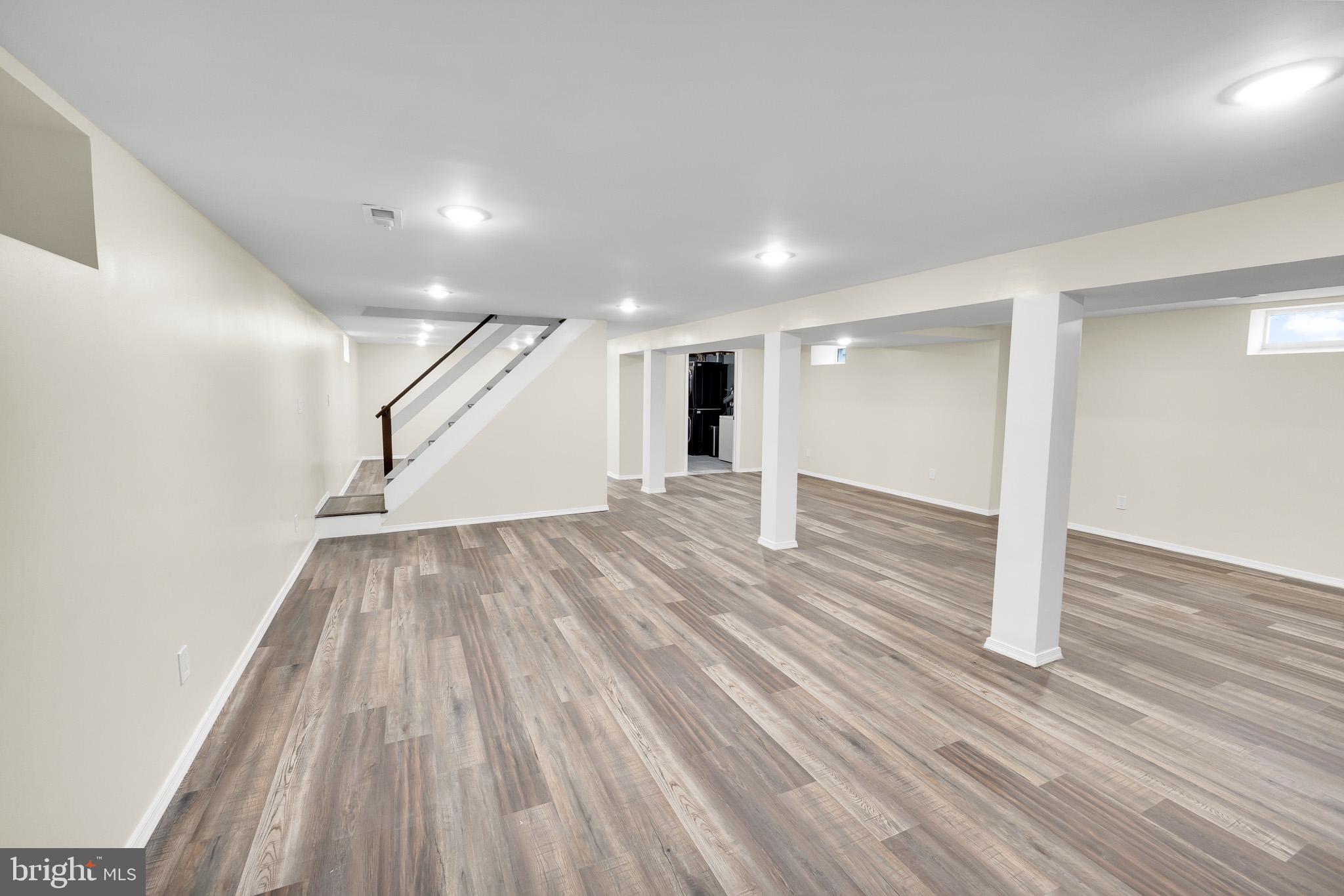 GLENSIDE - Residential