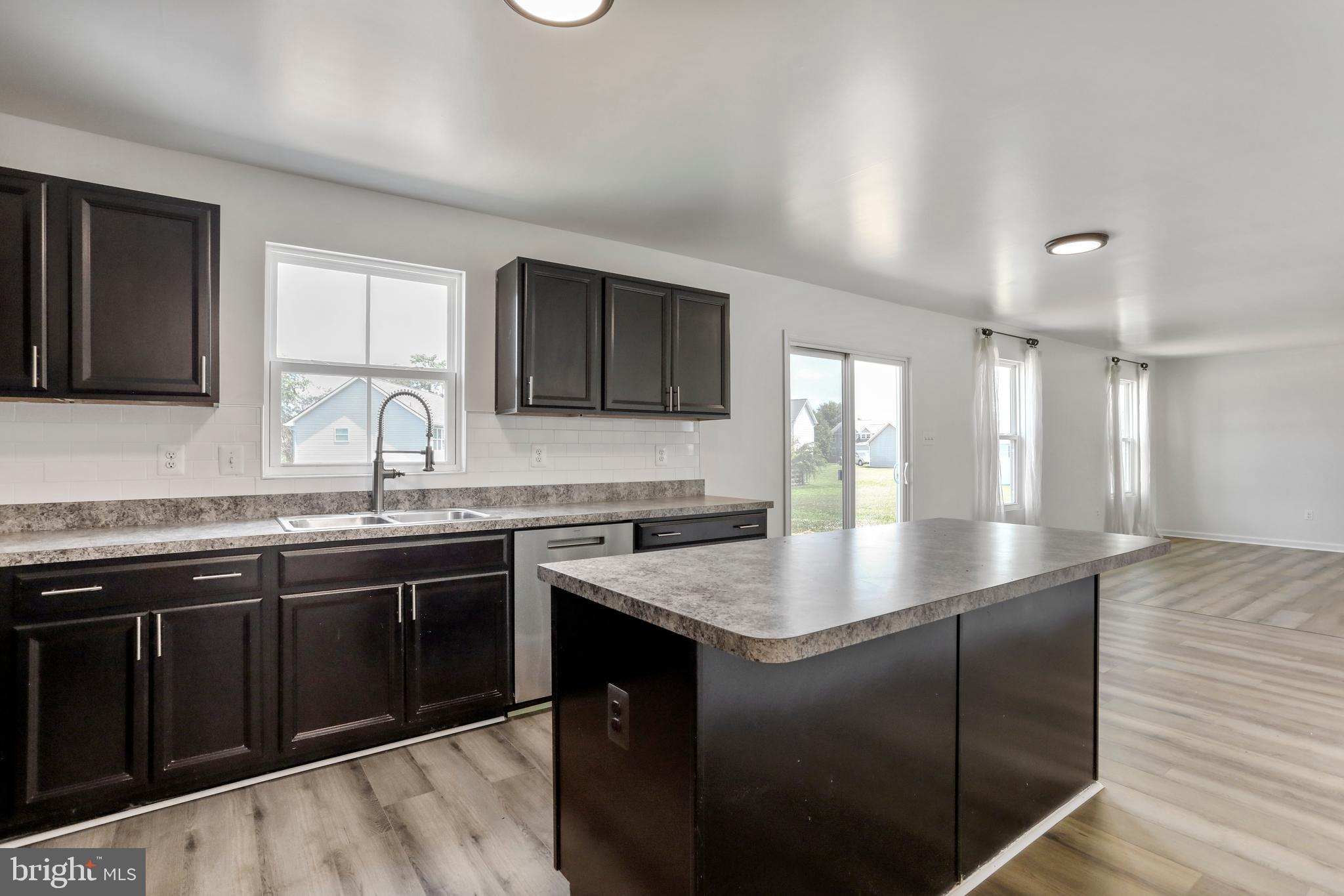 ARCADIA SPRINGS - Residential