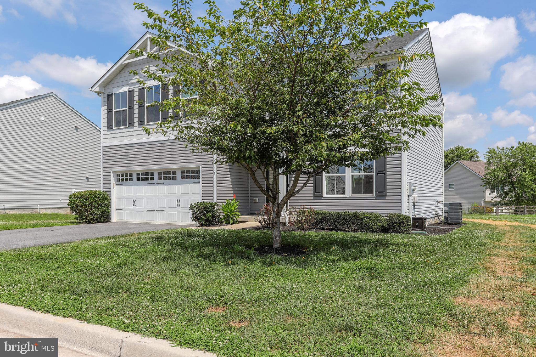 ARCADIA SPRINGS - Residential