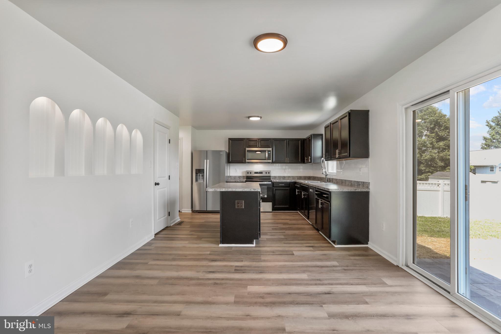 ARCADIA SPRINGS - Residential