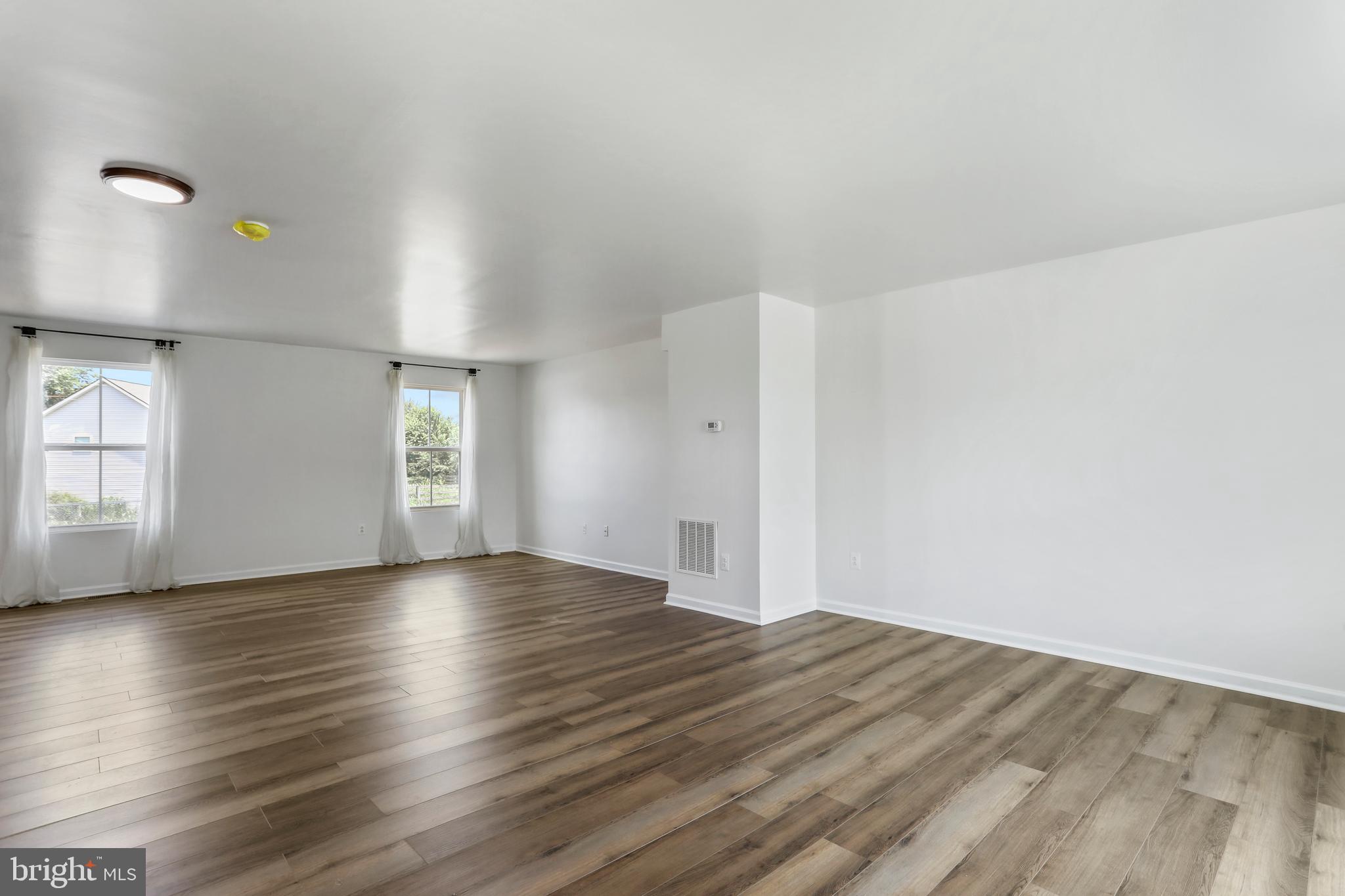 ARCADIA SPRINGS - Residential