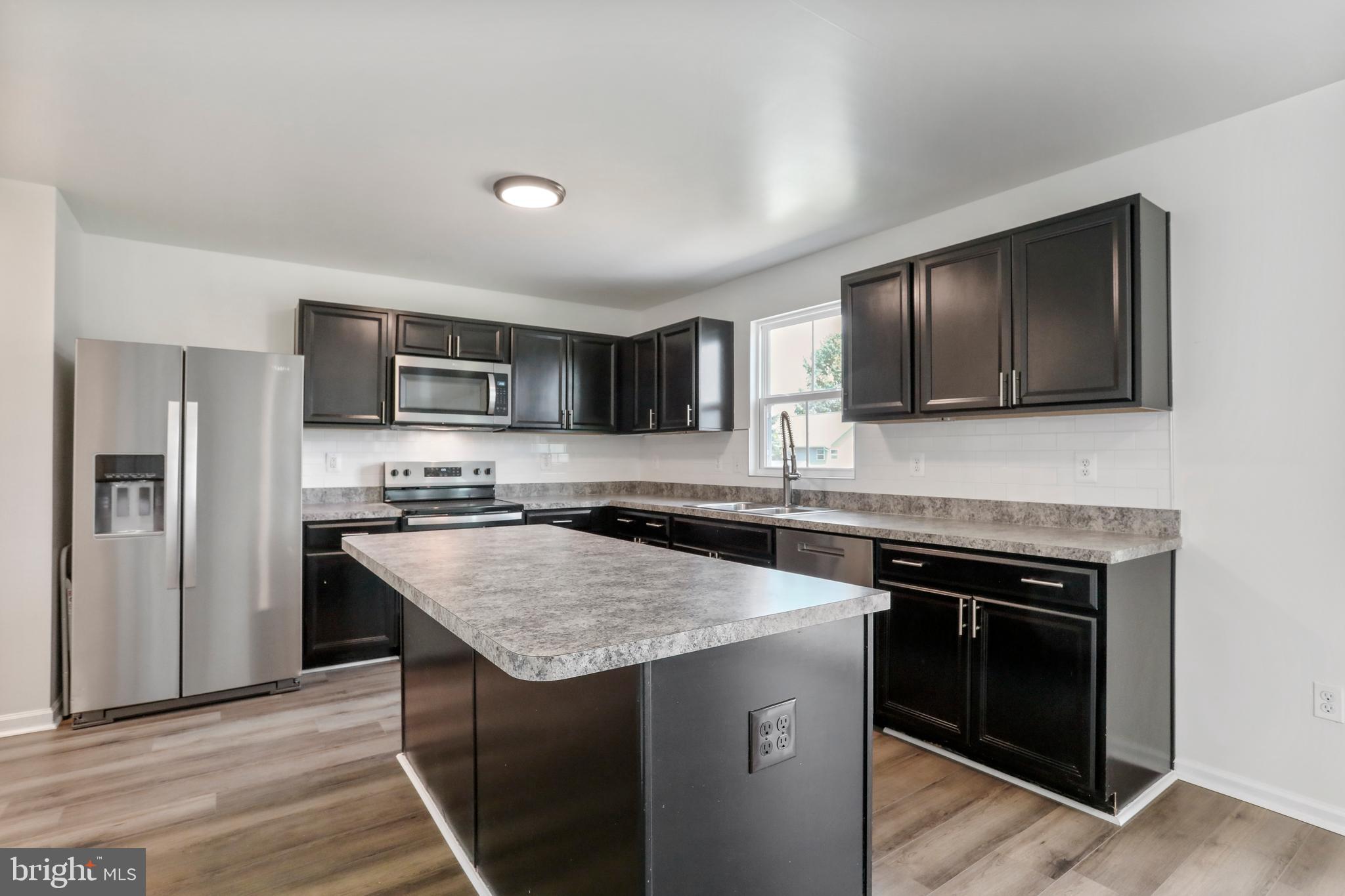 ARCADIA SPRINGS - Residential