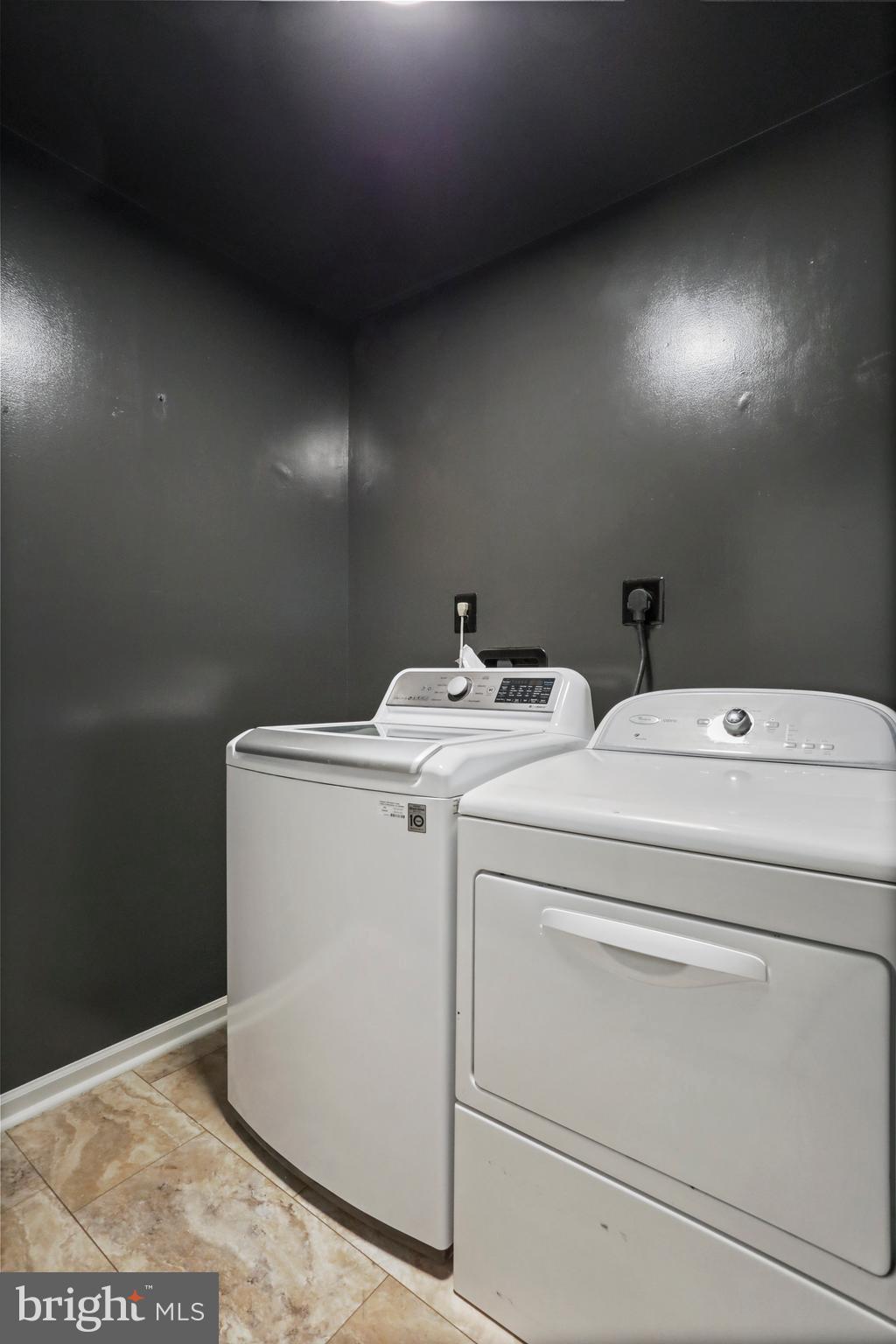 ARCADIA SPRINGS - Residential