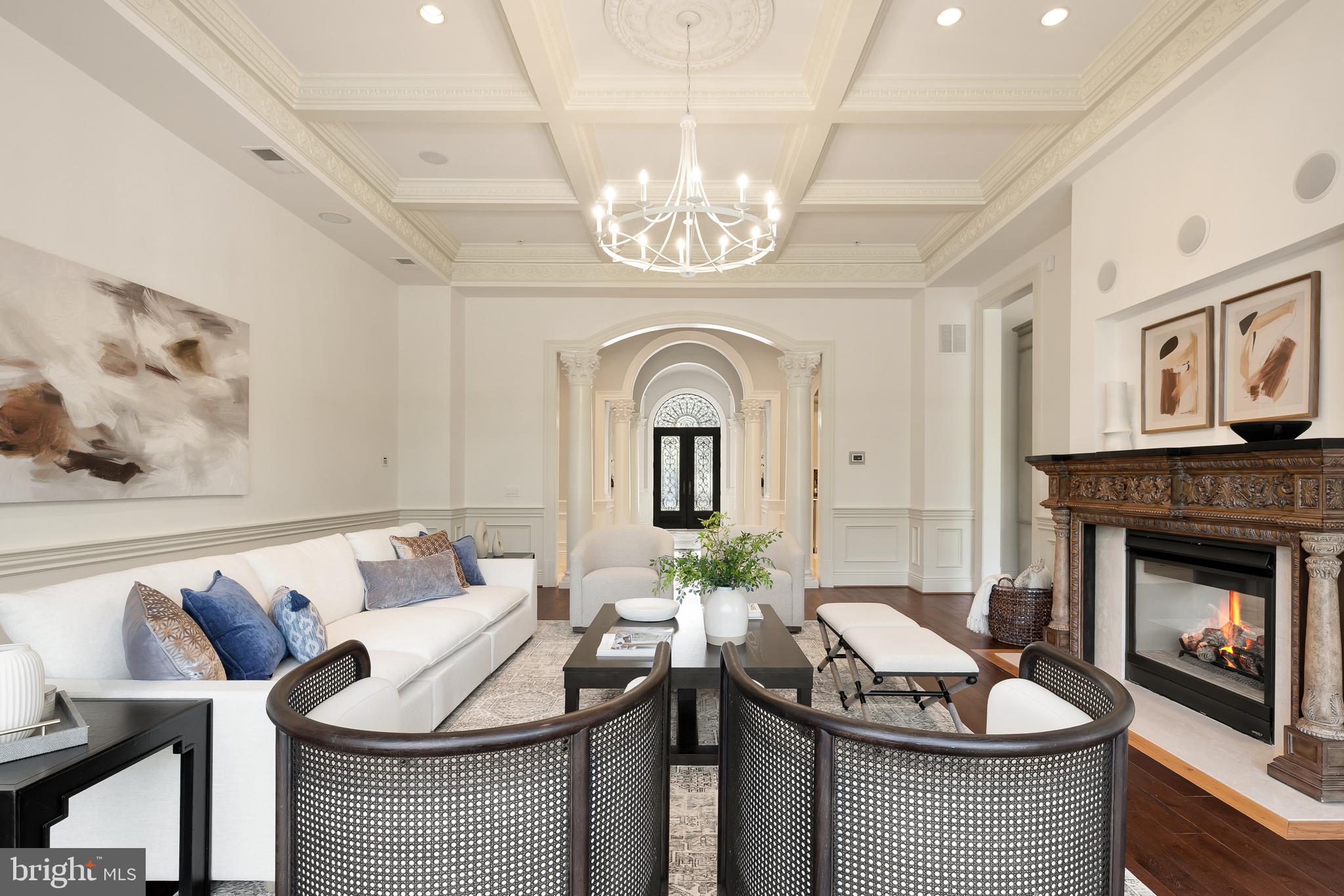 FALCONHURST - Residential