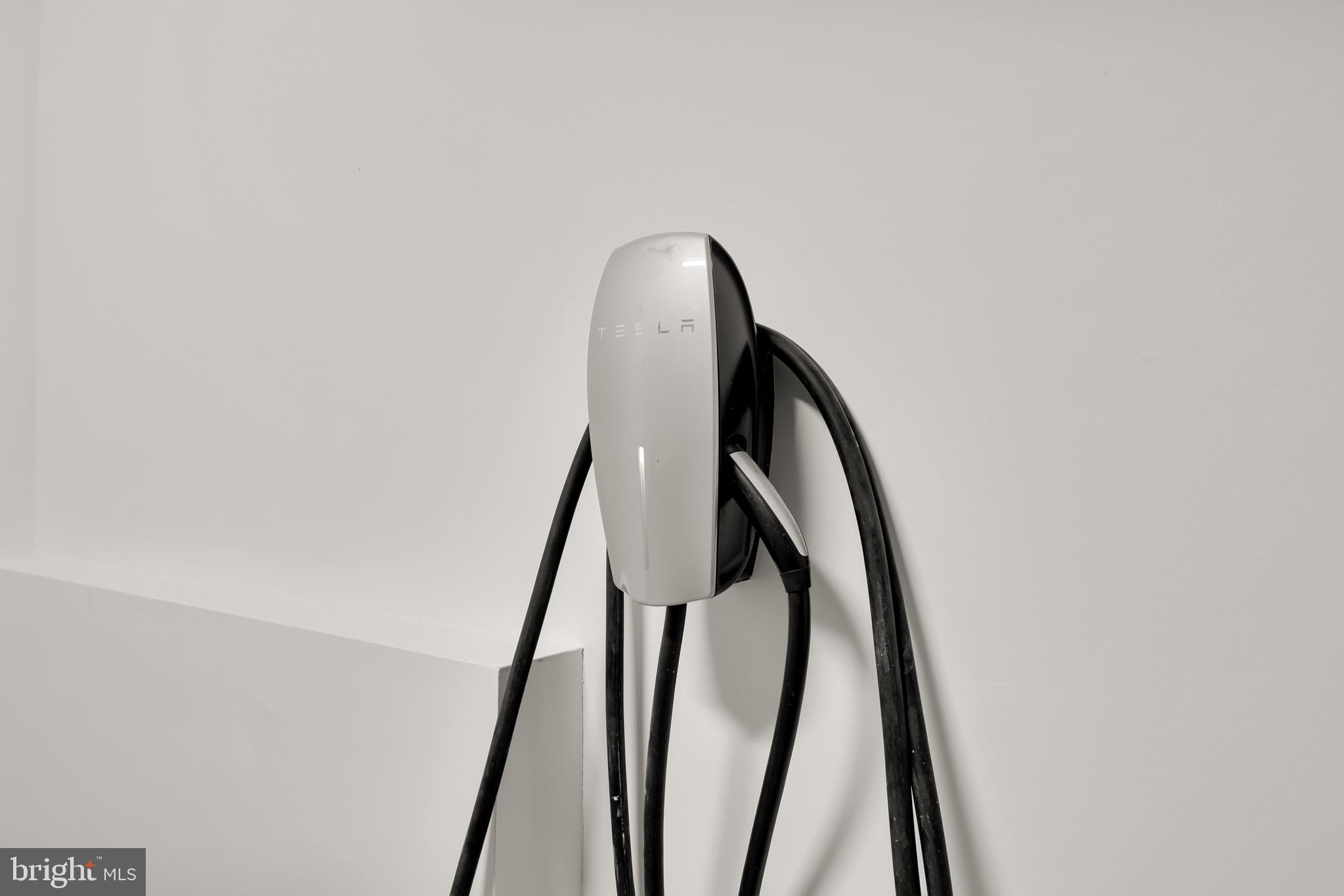 FALCONHURST - Residential