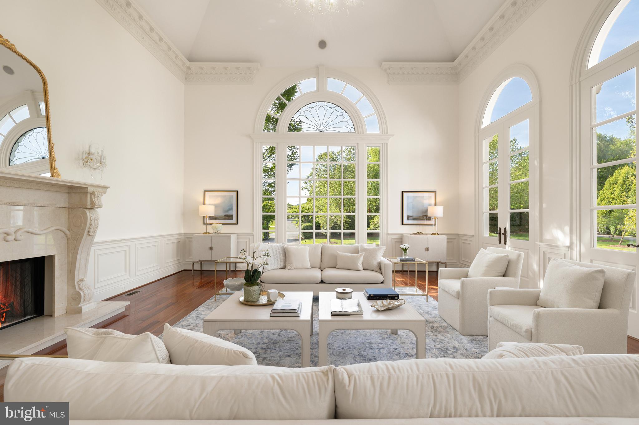 FALCONHURST - Residential