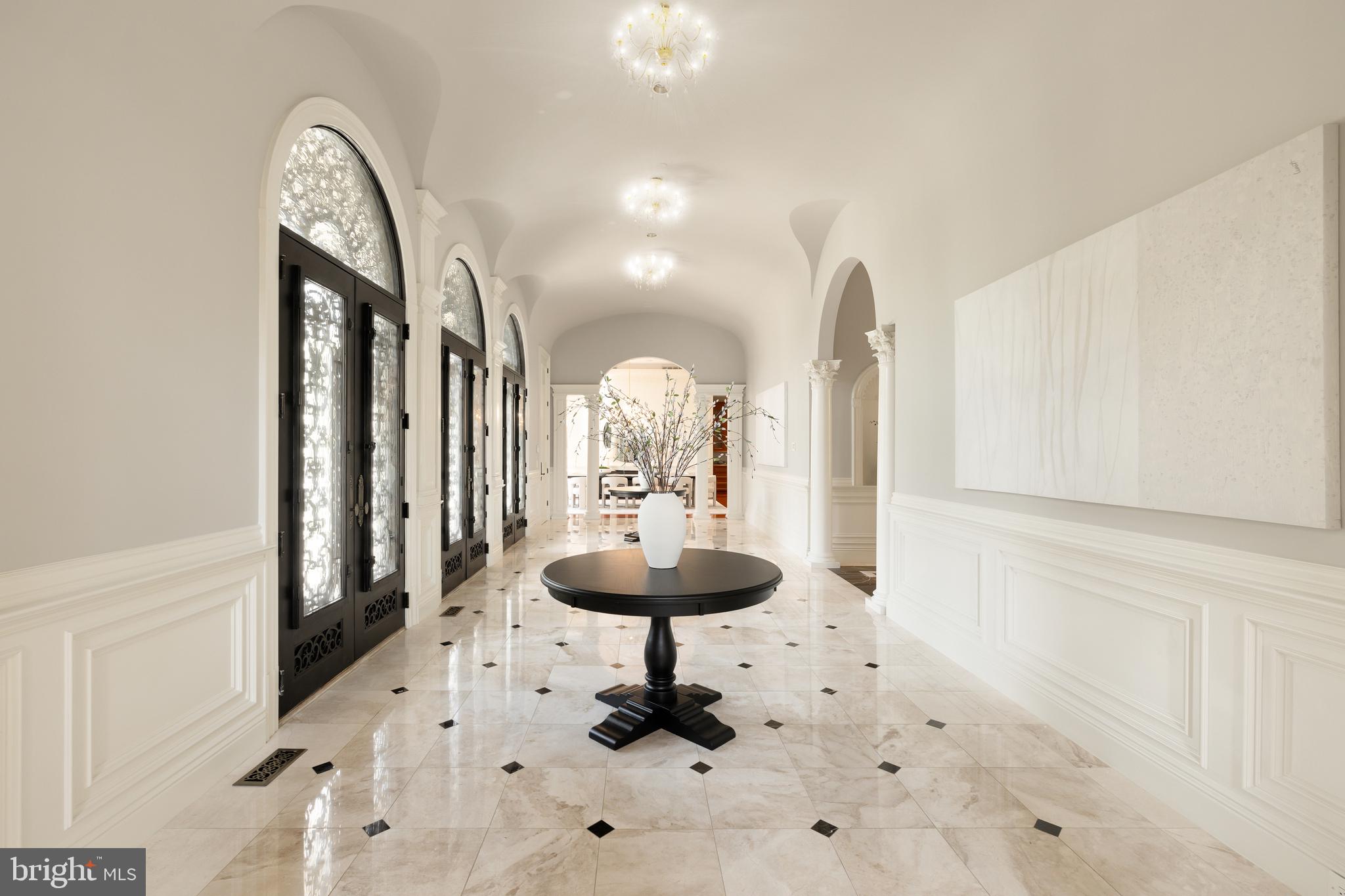 FALCONHURST - Residential