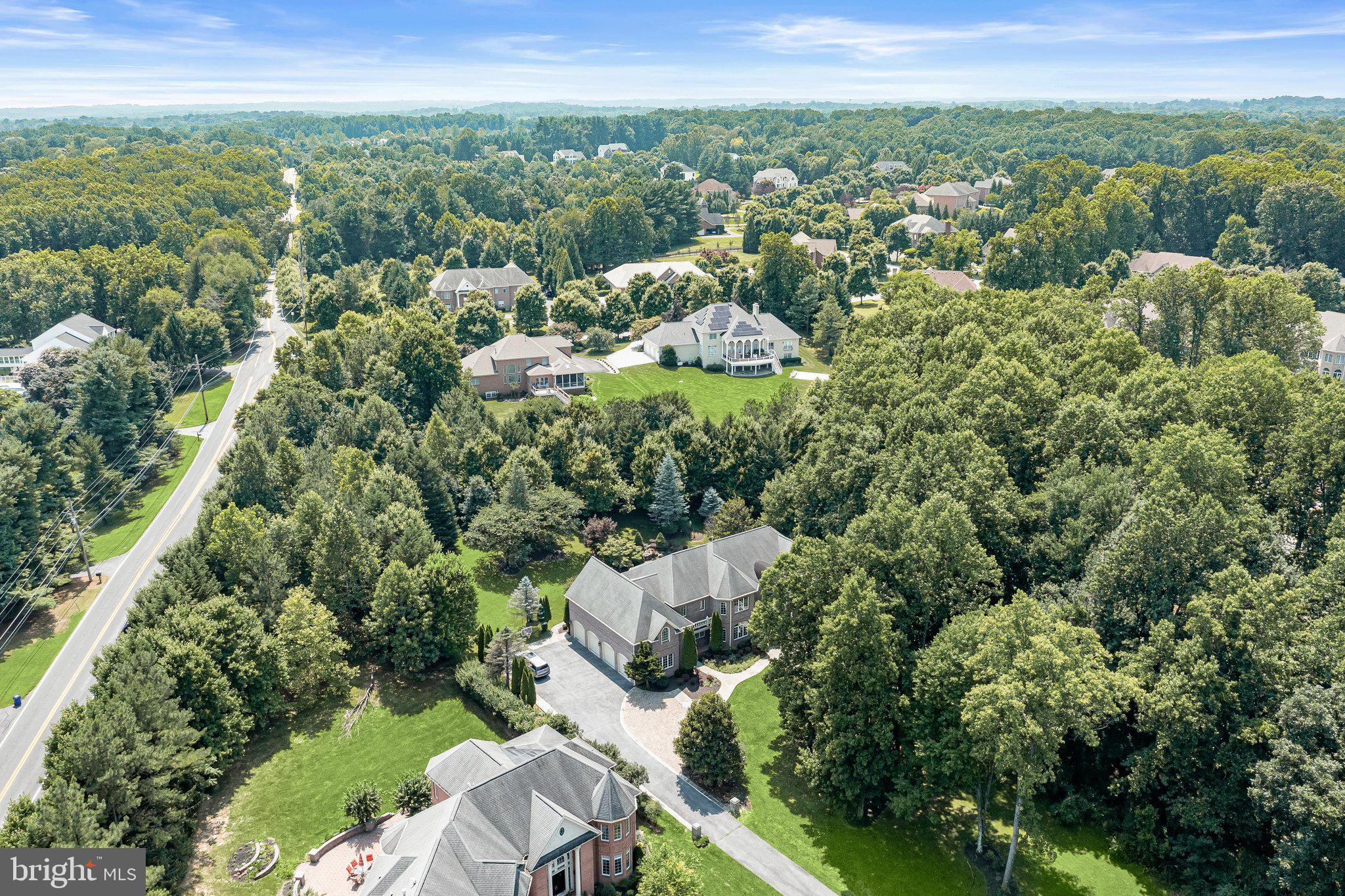 11616 MIRROR POND COURT