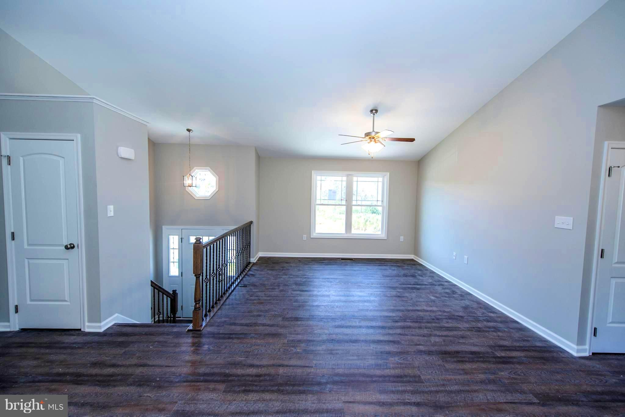 RED HILL - Residential