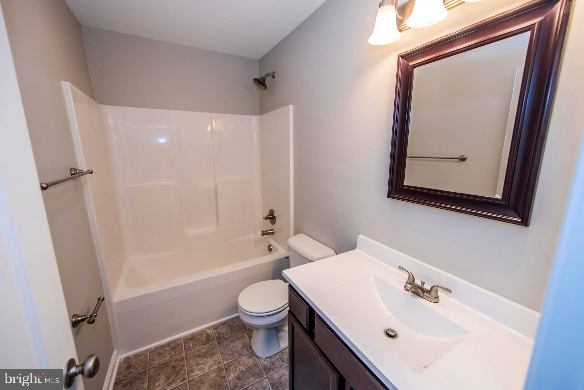 RED HILL - Residential