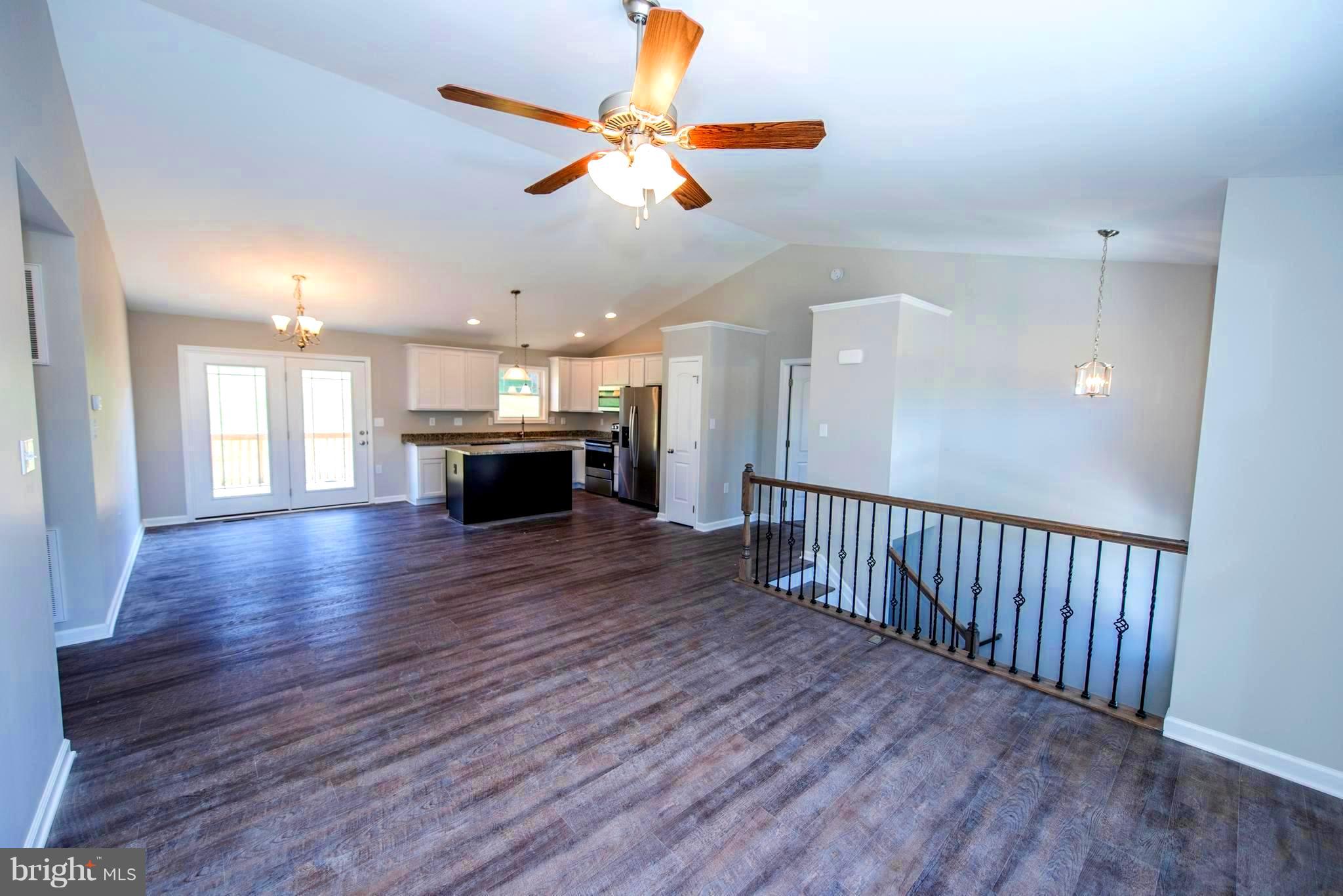 RED HILL - Residential