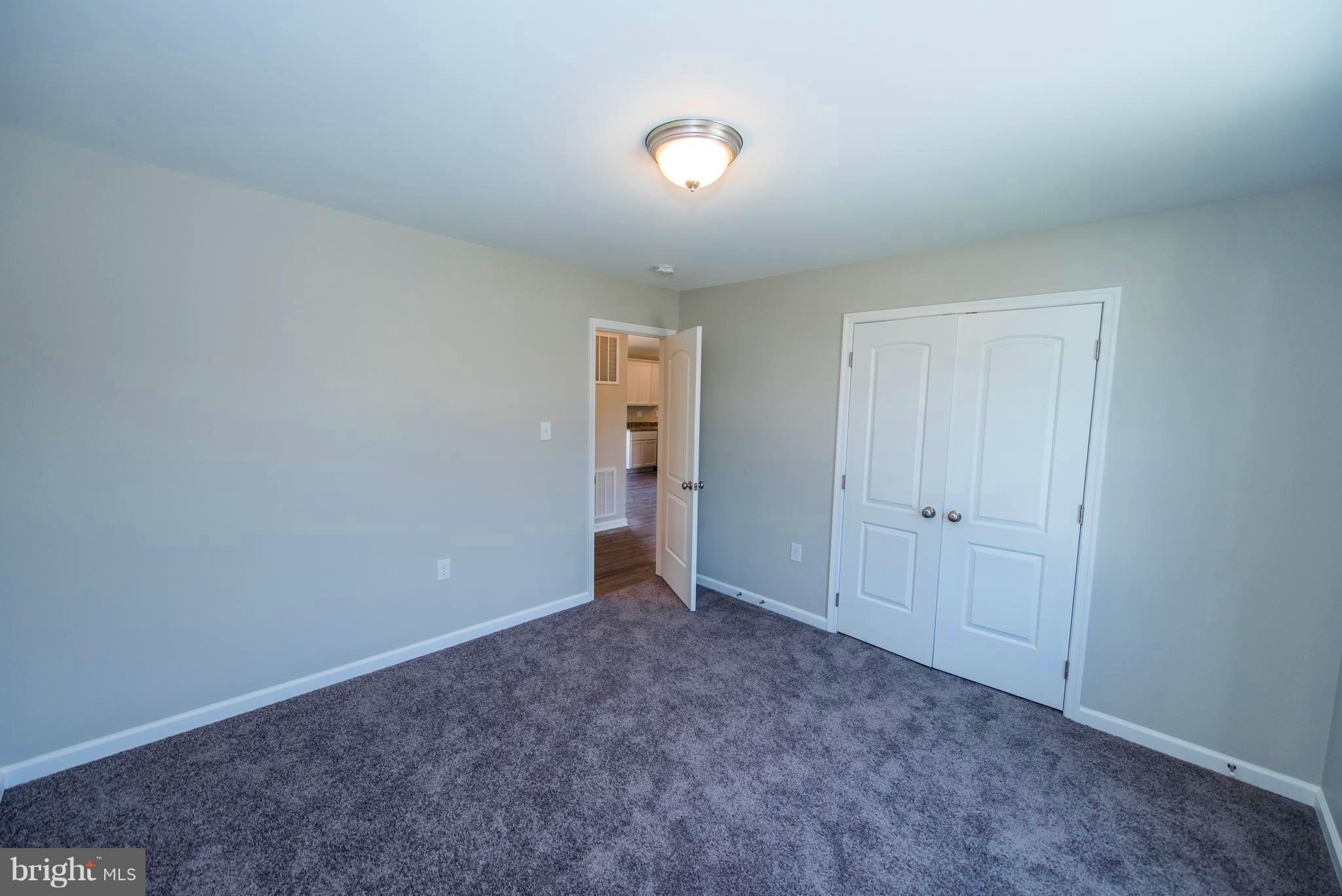 RED HILL - Residential