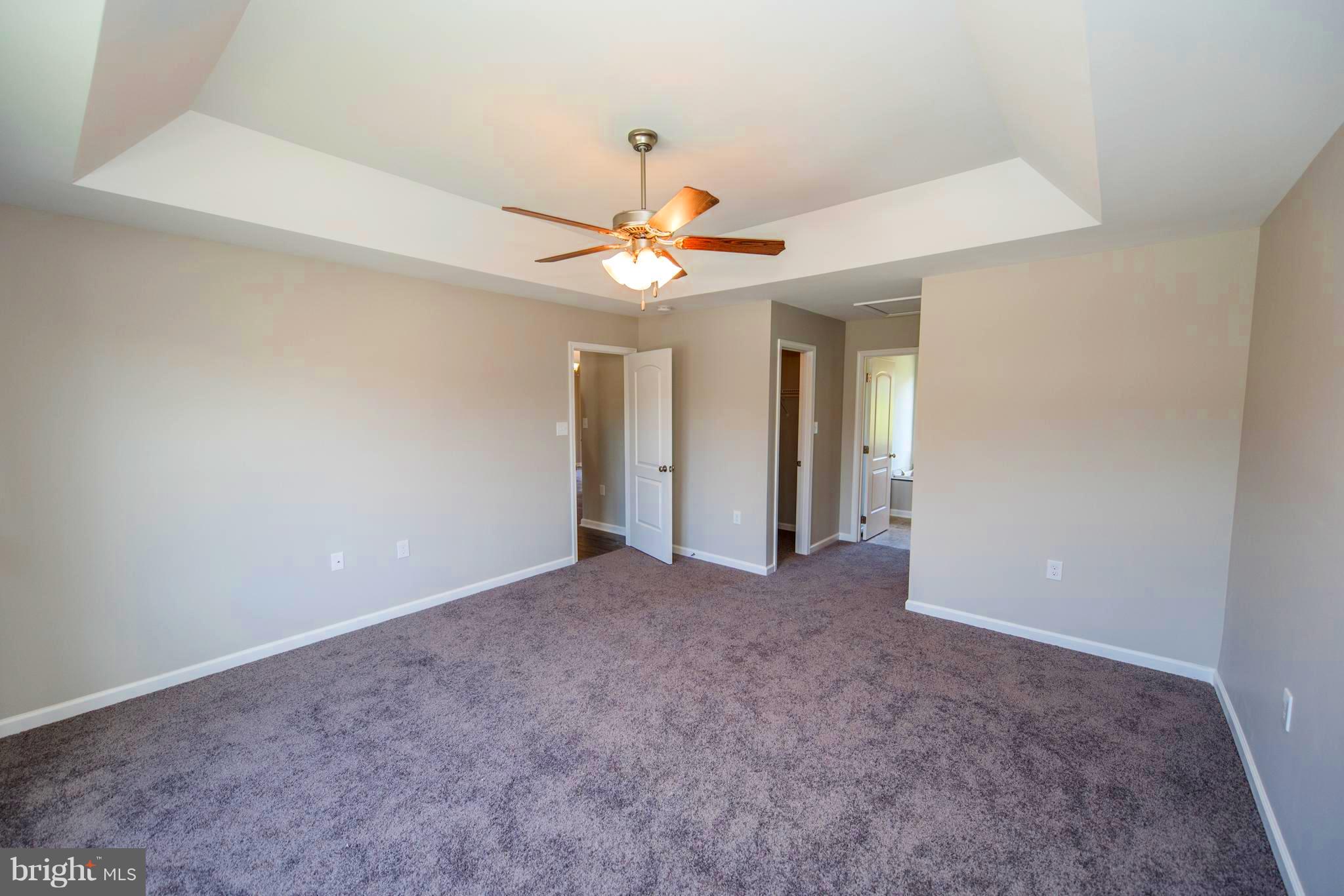 RED HILL - Residential