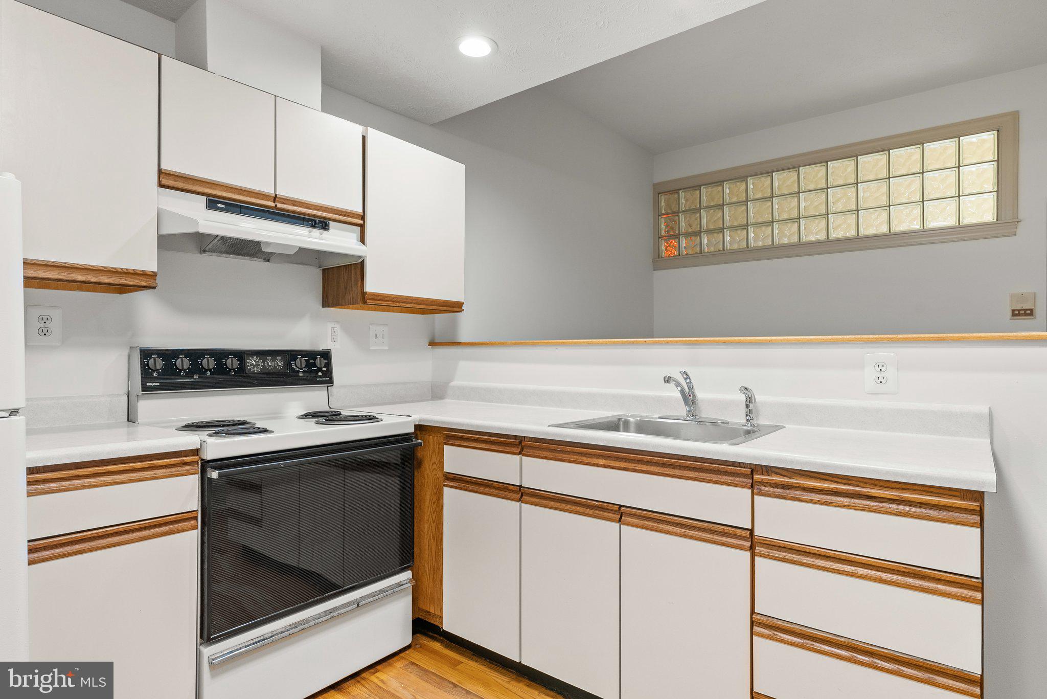 HISTORIC DOWNTOWN WINCHESTER - Residential Lease