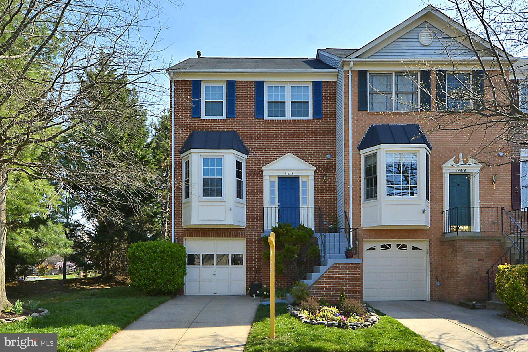LIFESTYLE AT SULLY STATION - Residential