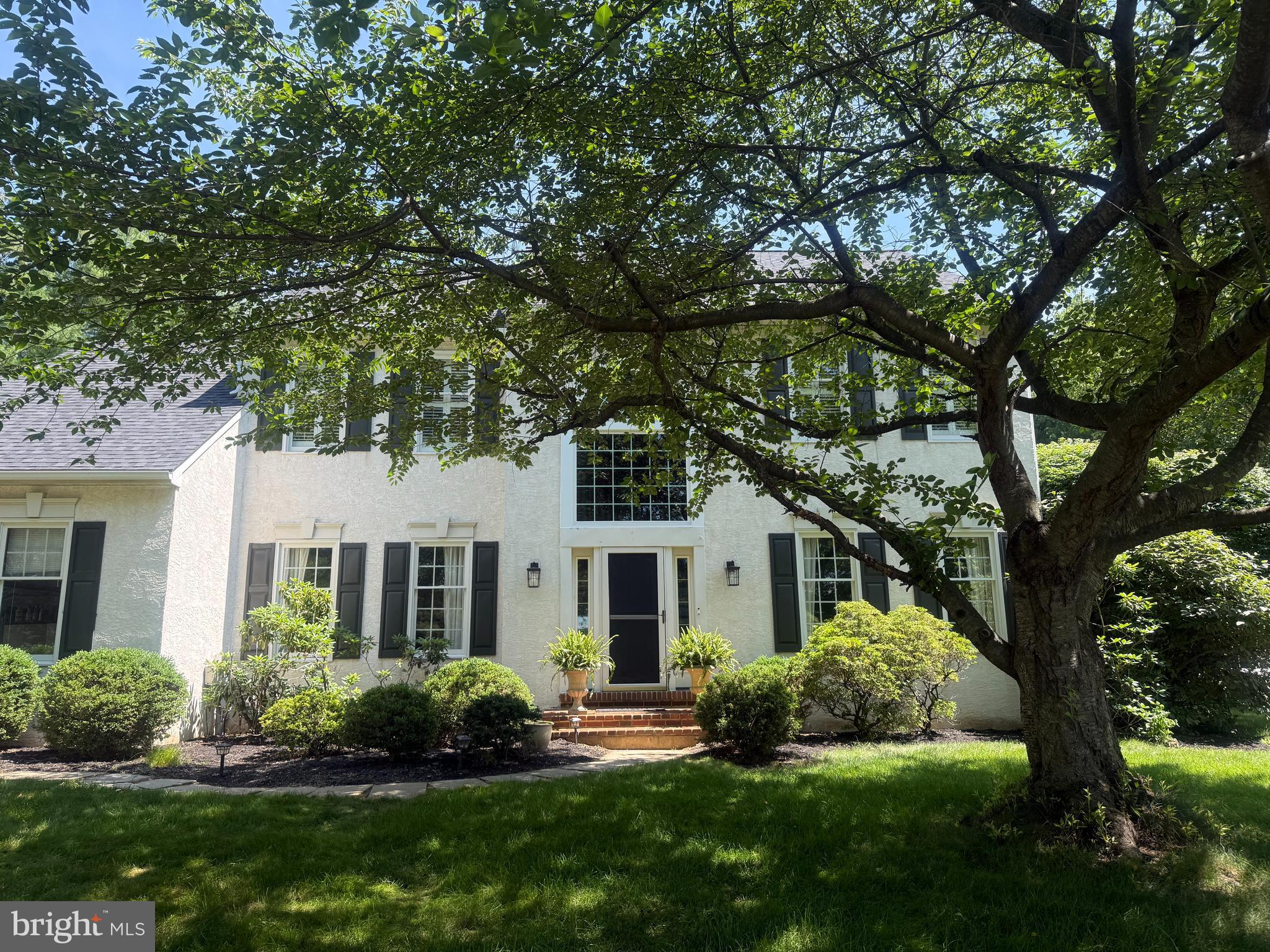 1701 ADLER LANE