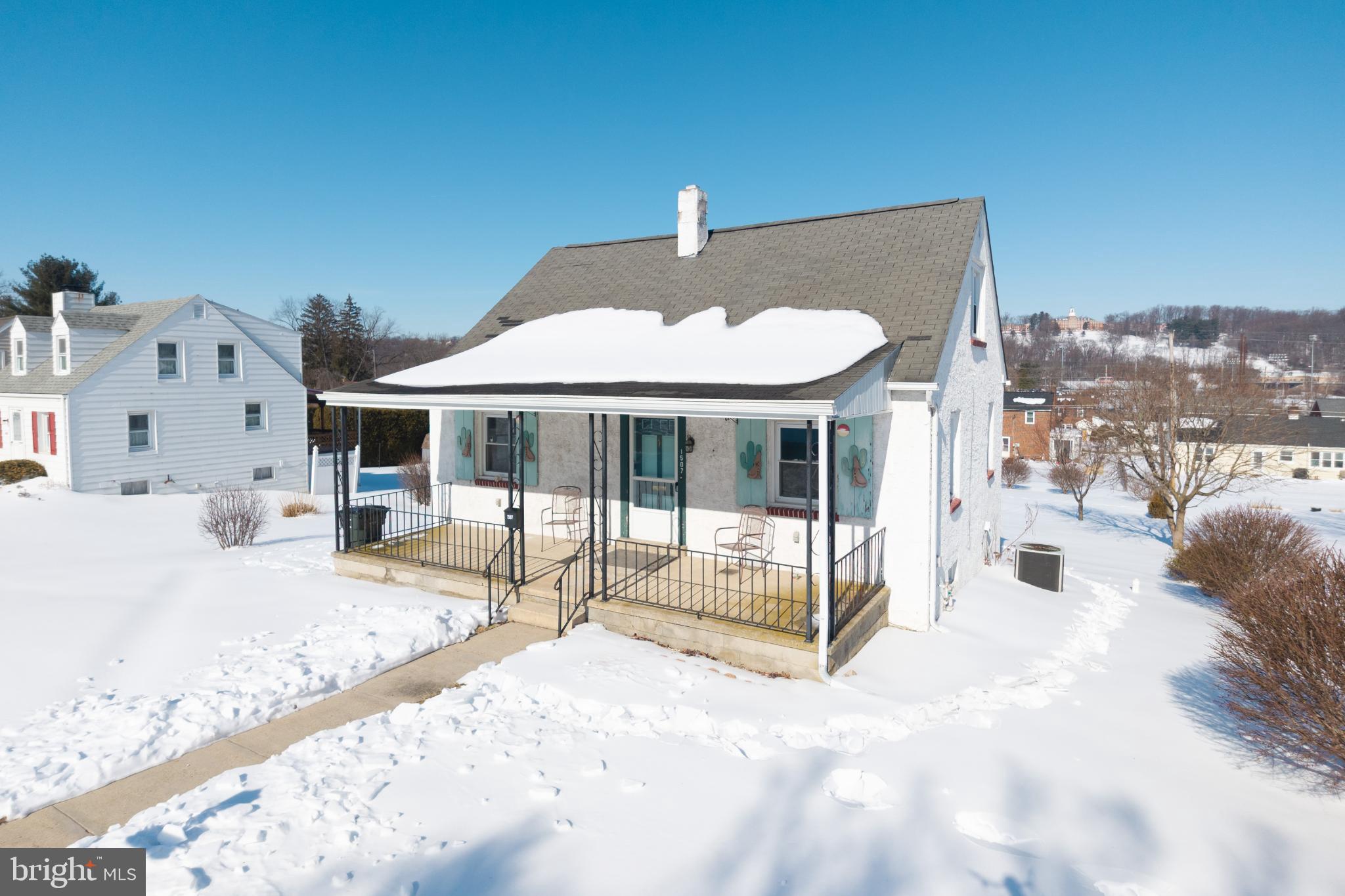 1507 STIRLING STREET