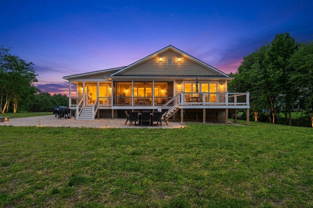 501 GLEBE VIEW LANE