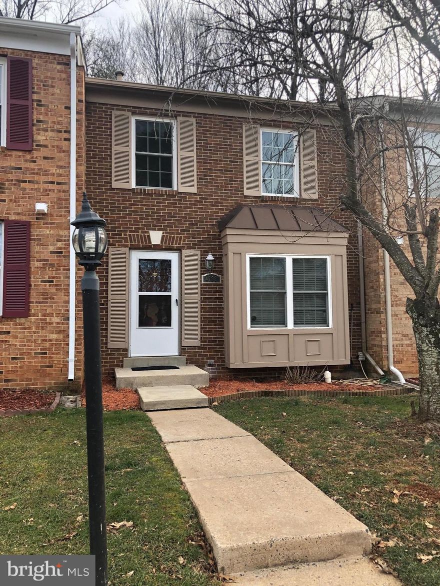 Beautiful and well-maintained open floor 2BR/3.5BA 3 level townhome for sale!
A nice size open gourmet kitchen features stainless steel appliances with granite counters.
Each bedroom has a private full bathroom, in the main level half bath for your guests and a full bathroom in the basement for your convenience.
Storage & Laundry room on lower level, the walkout basement leads to a lovely patio for entertaining.
Two reserved parking, Enjoy the playground and plenty of visitors parking located right across of the townhouse, around 12  spots.
Close to public transportation, shops and major roads including Potomac Mills, Potomac Town Center, Dale City Recreation Center, I-95, Route 1, and 234. 
Don't miss out on this one-of-a-kind townhome; call us and schedule your tour today!