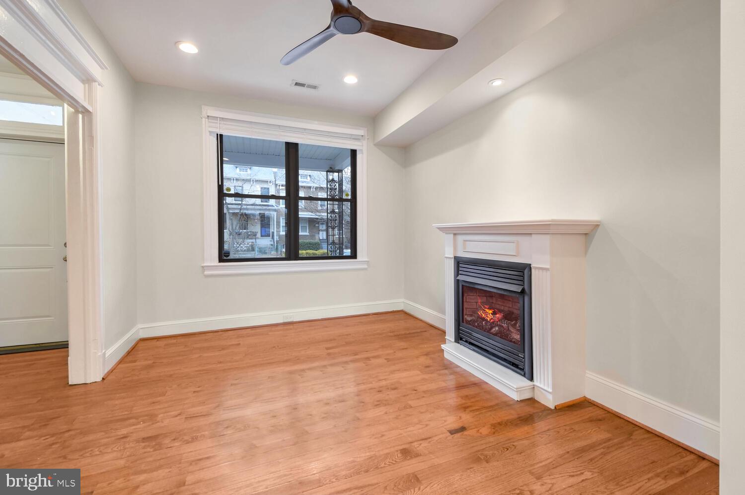 728 INGRAHAM STREET NW