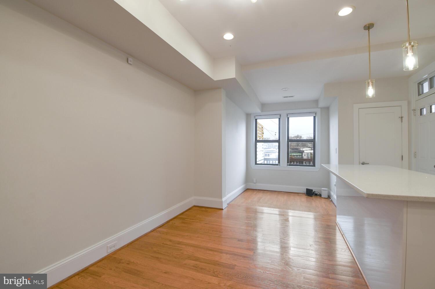 728 INGRAHAM STREET NW