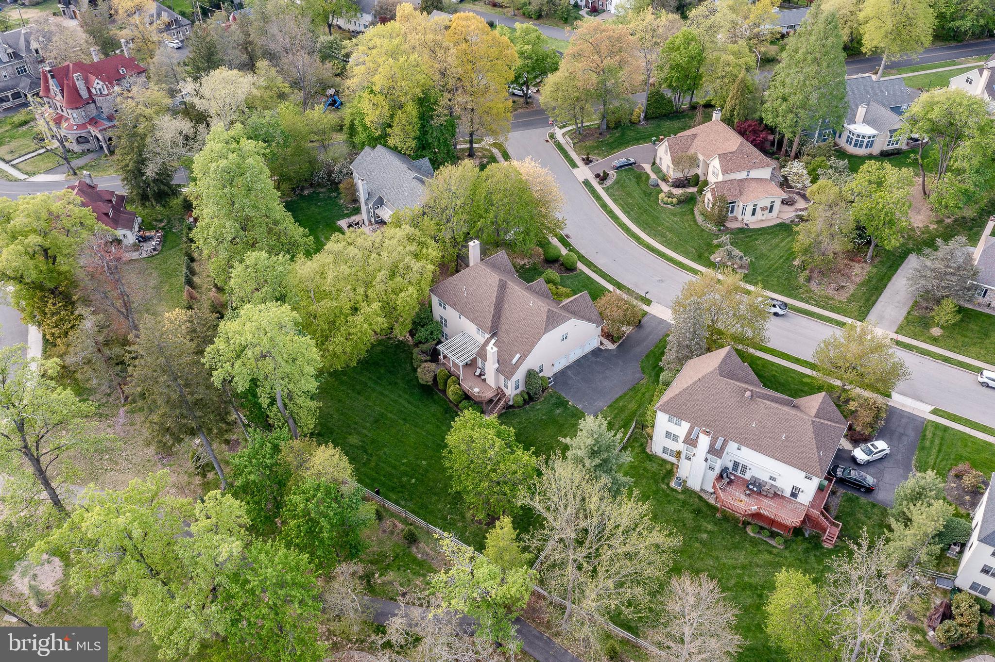 FORT WASHINGTON - Residential