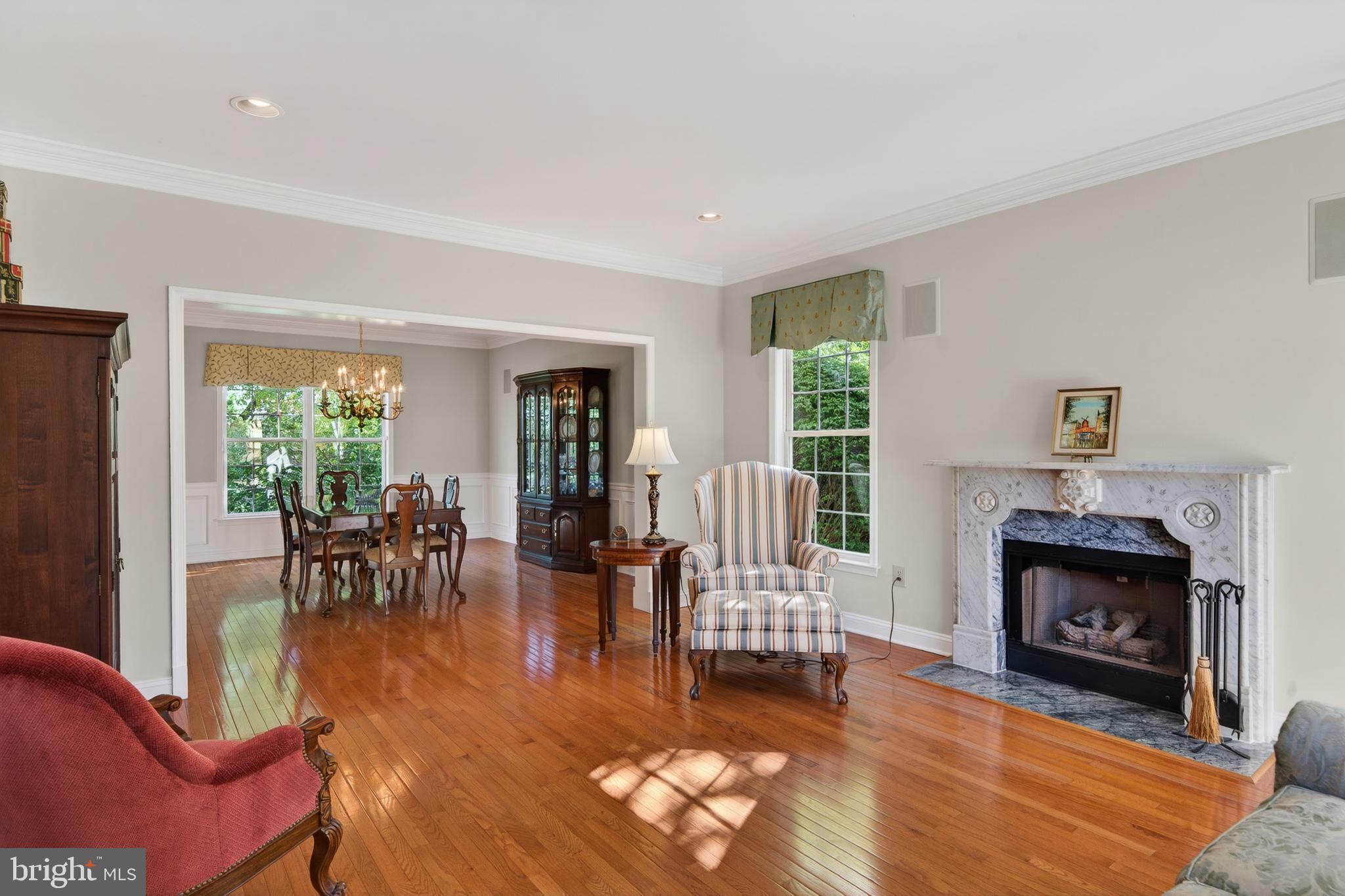 FORT WASHINGTON - Residential