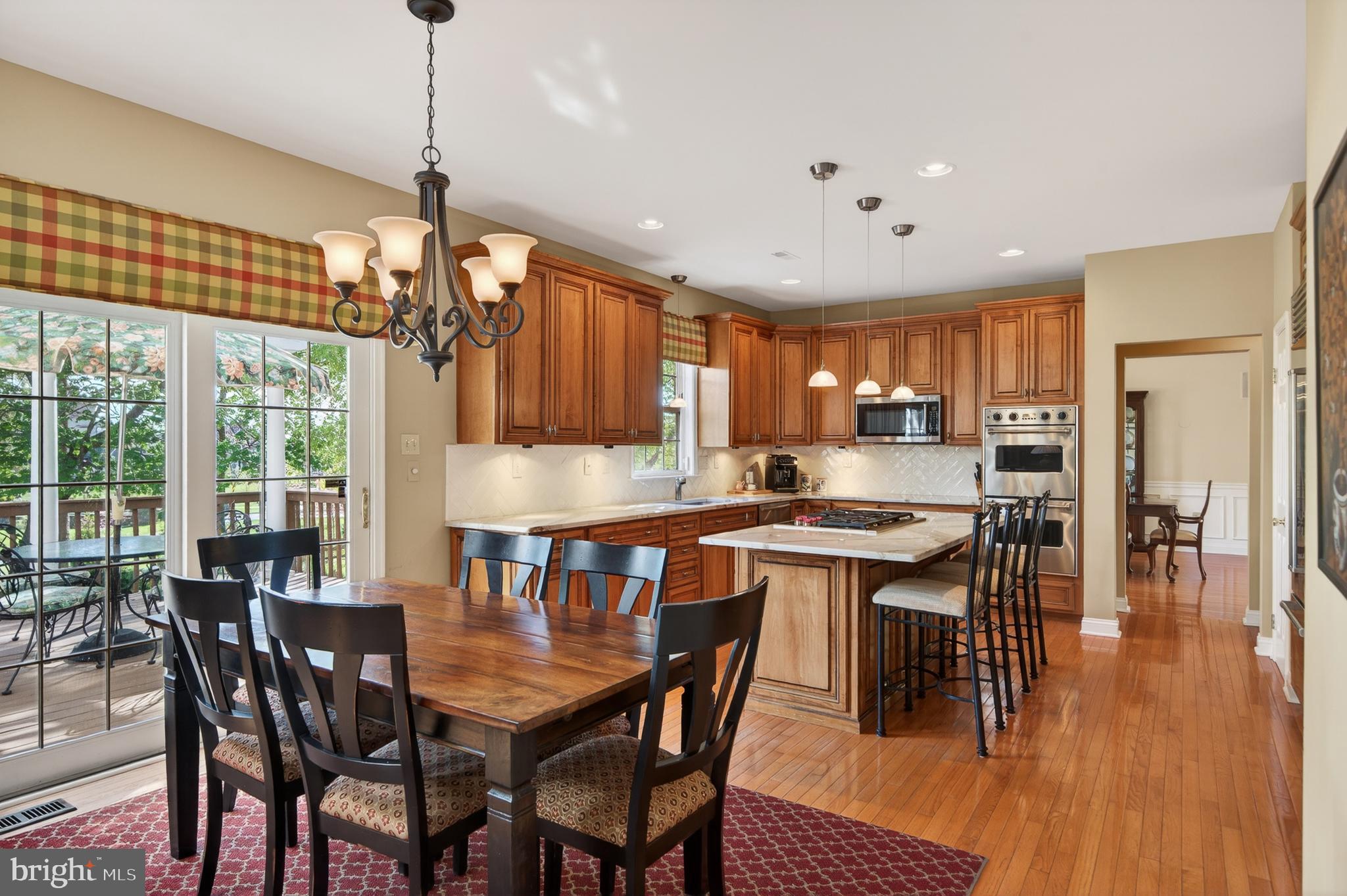 FORT WASHINGTON - Residential