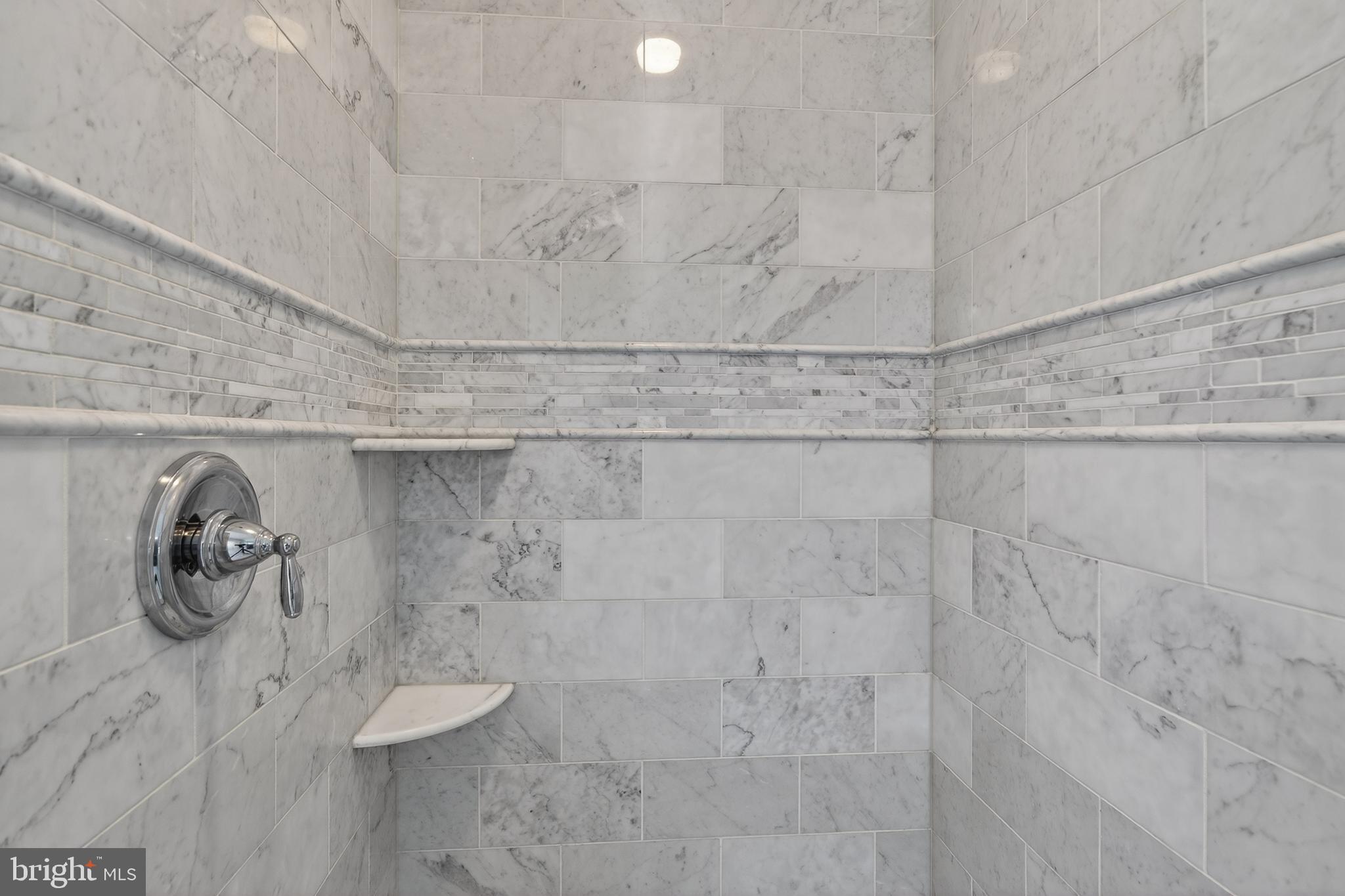 FORT WASHINGTON - Residential