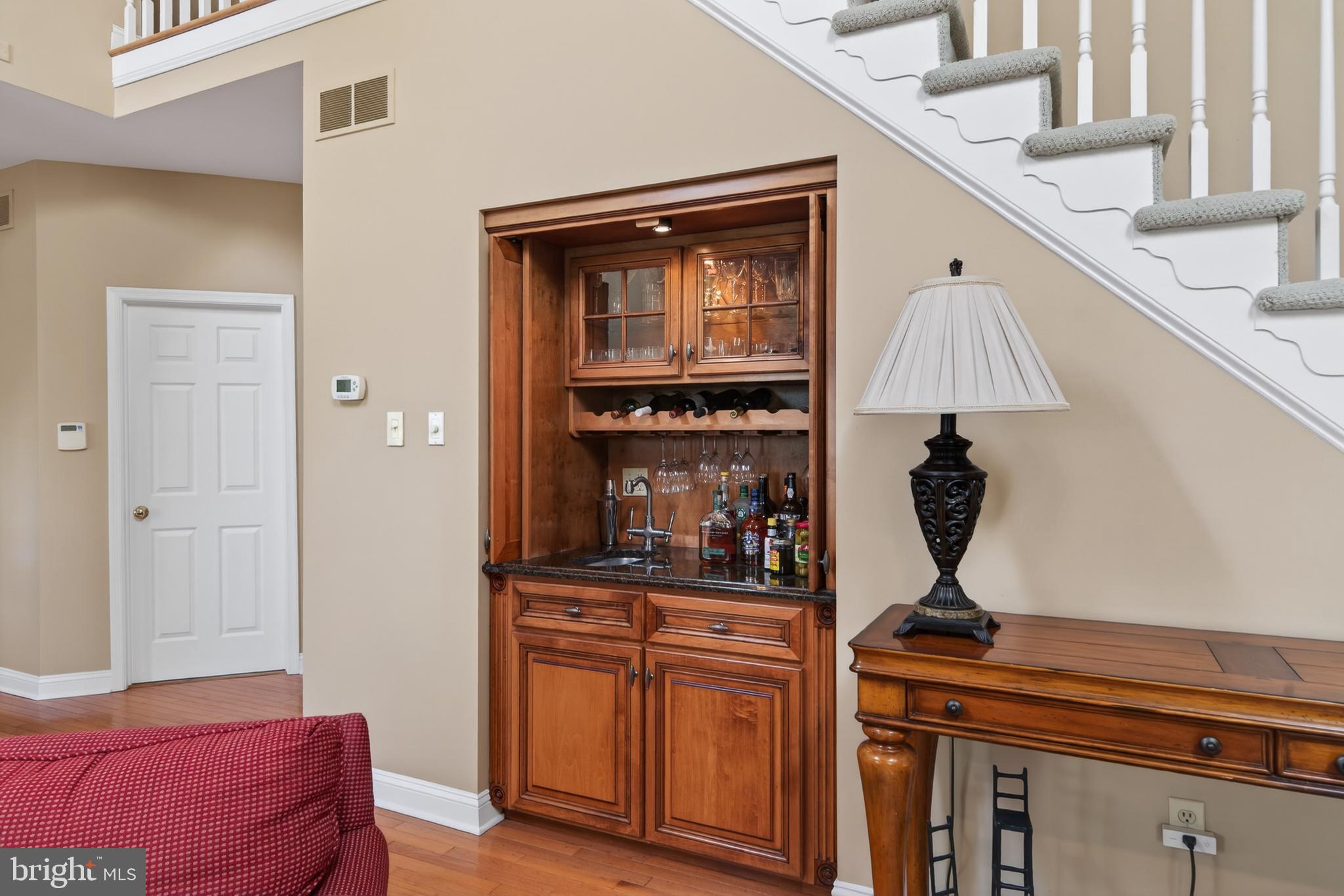 FORT WASHINGTON - Residential