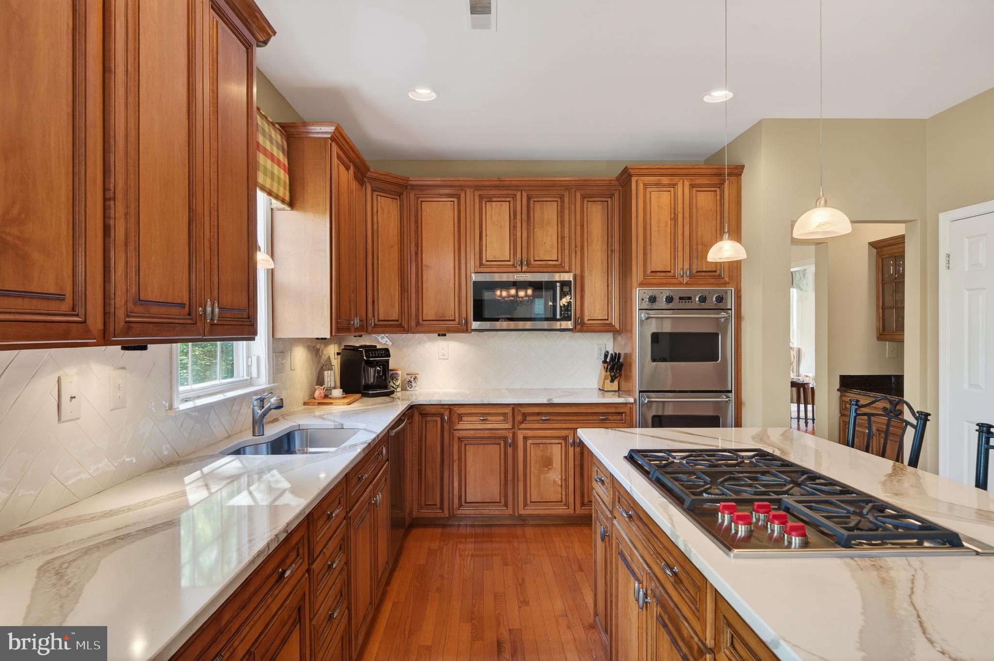 FORT WASHINGTON - Residential