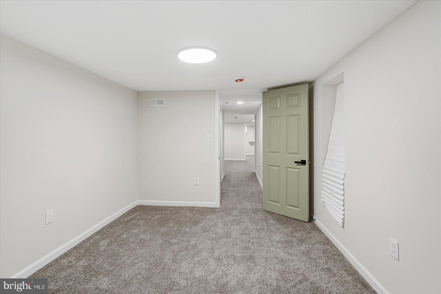 BROADWAY EAST - Residential