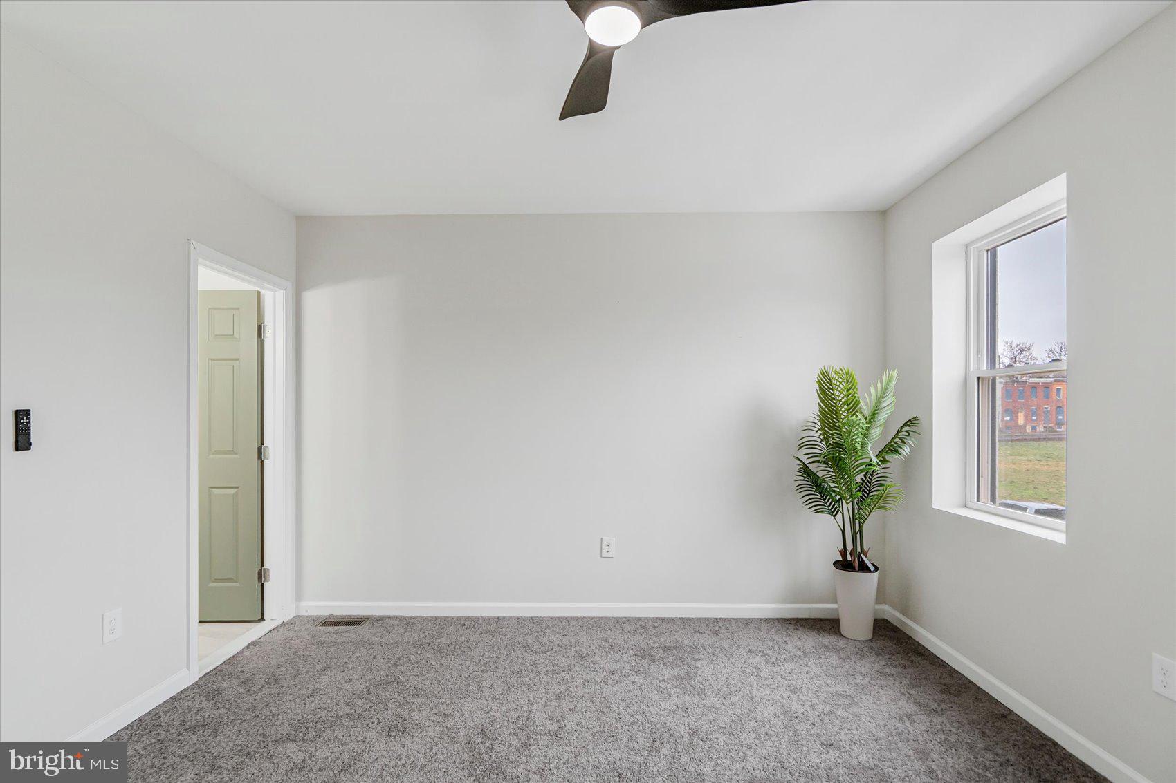 BROADWAY EAST - Residential