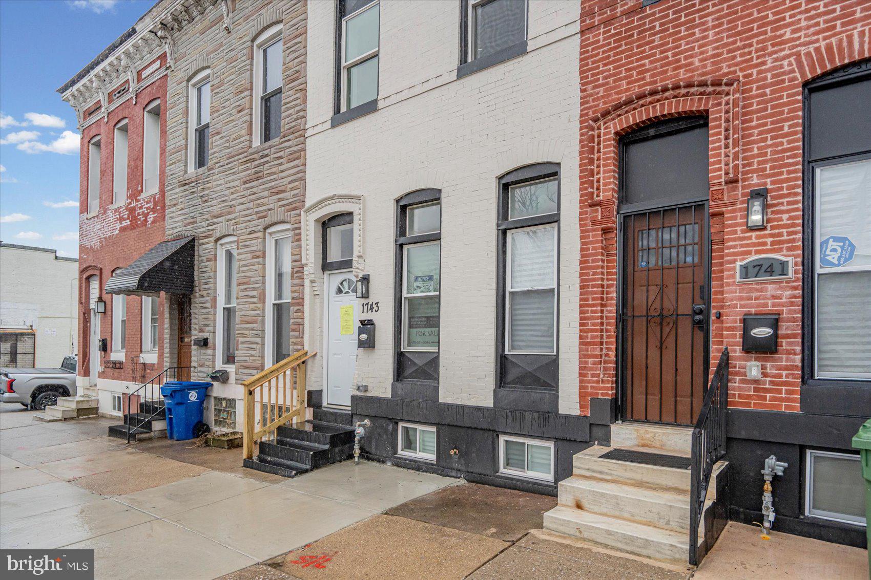 BROADWAY EAST - Residential