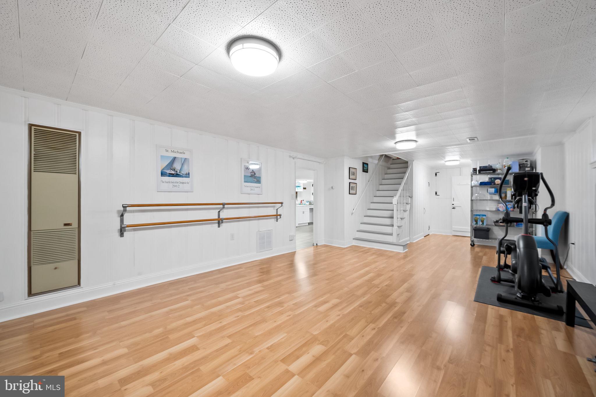 HOMELAND HISTORIC DISTRICT - Residential