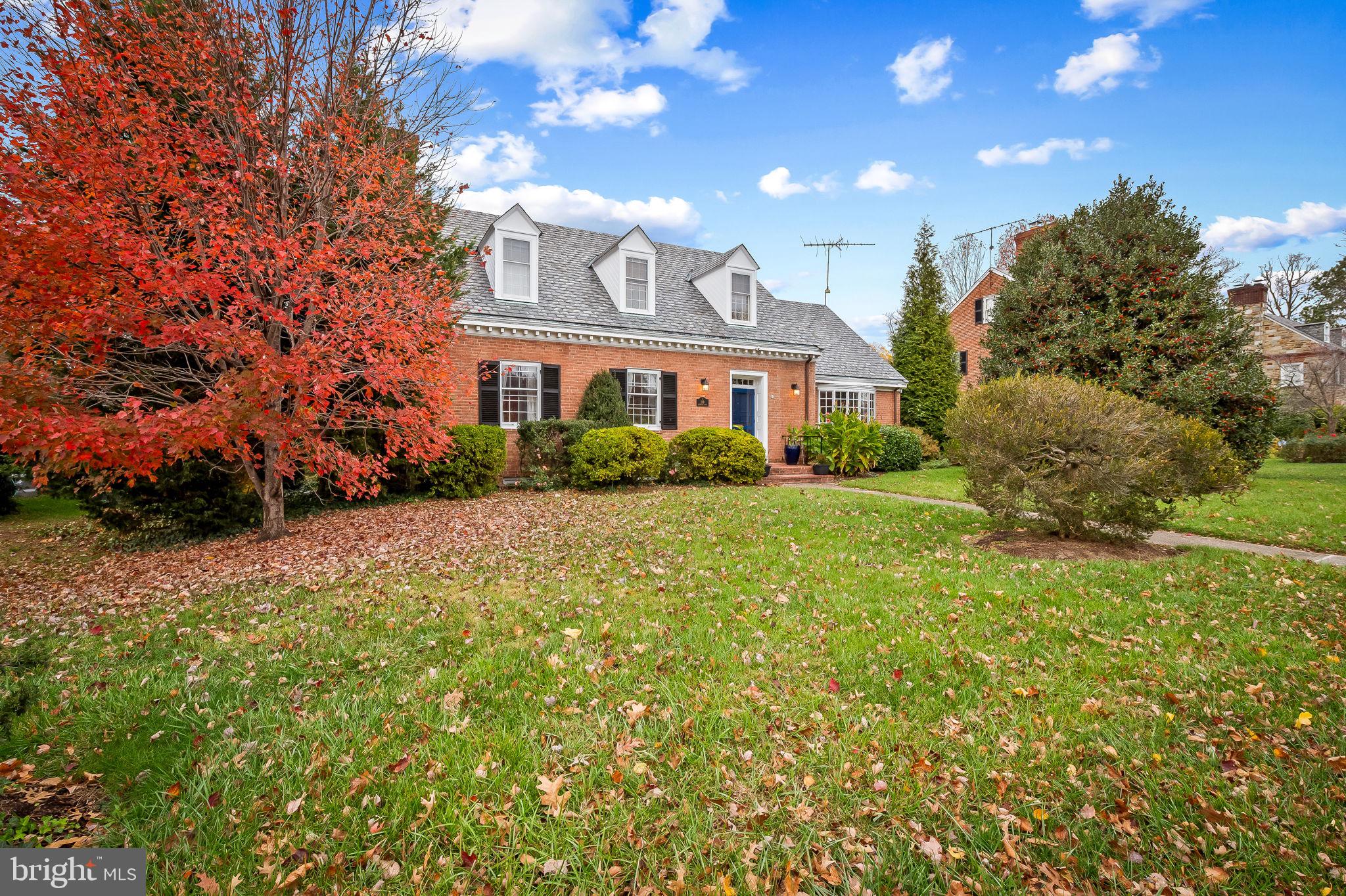 110 E NORTHERN PARKWAY