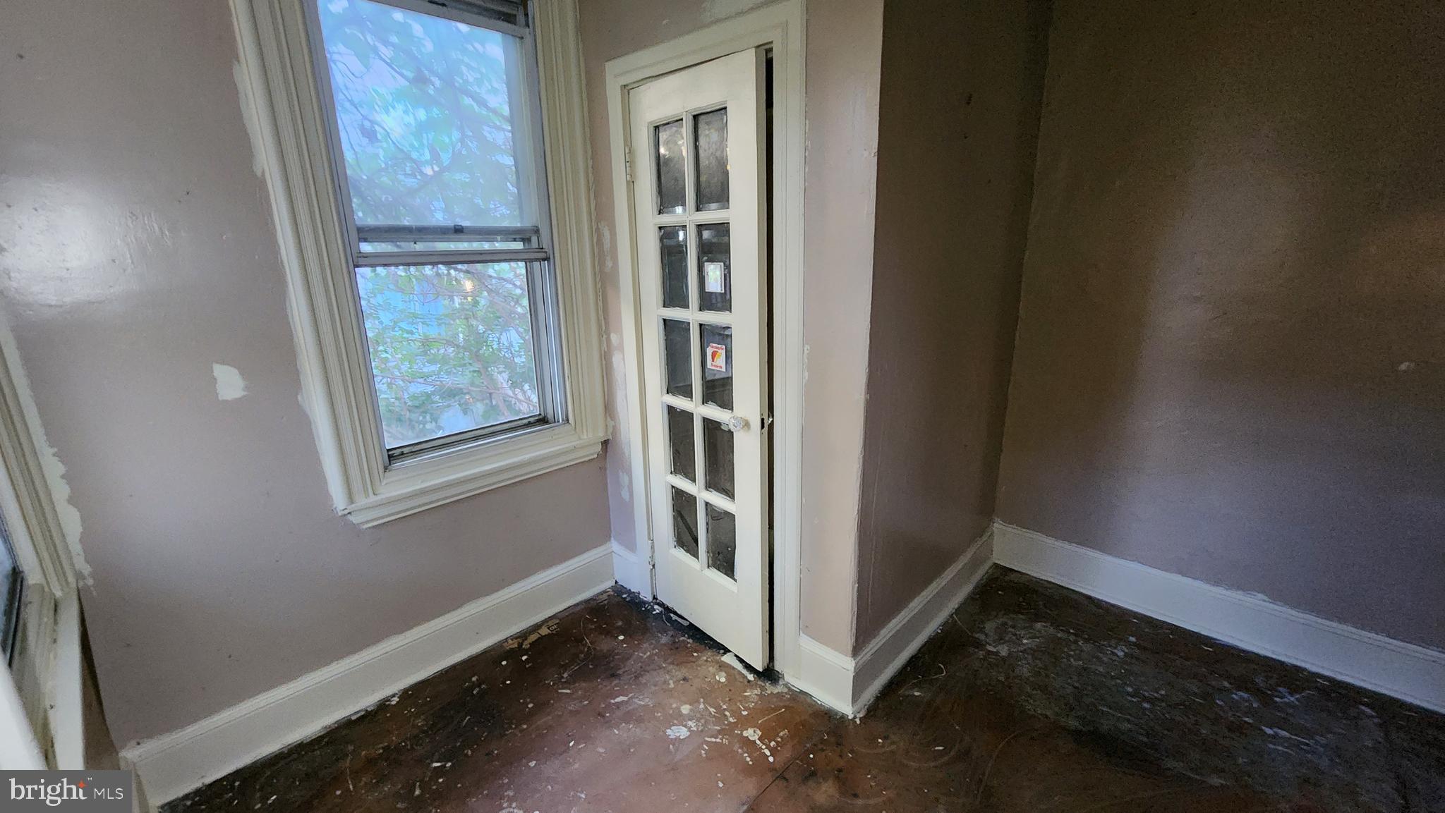 FAIRMOUNT - Residential