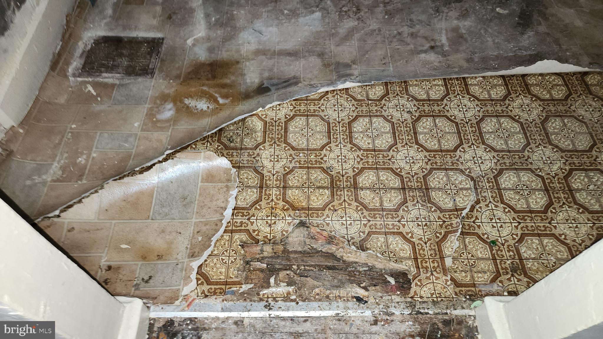 FAIRMOUNT - Residential