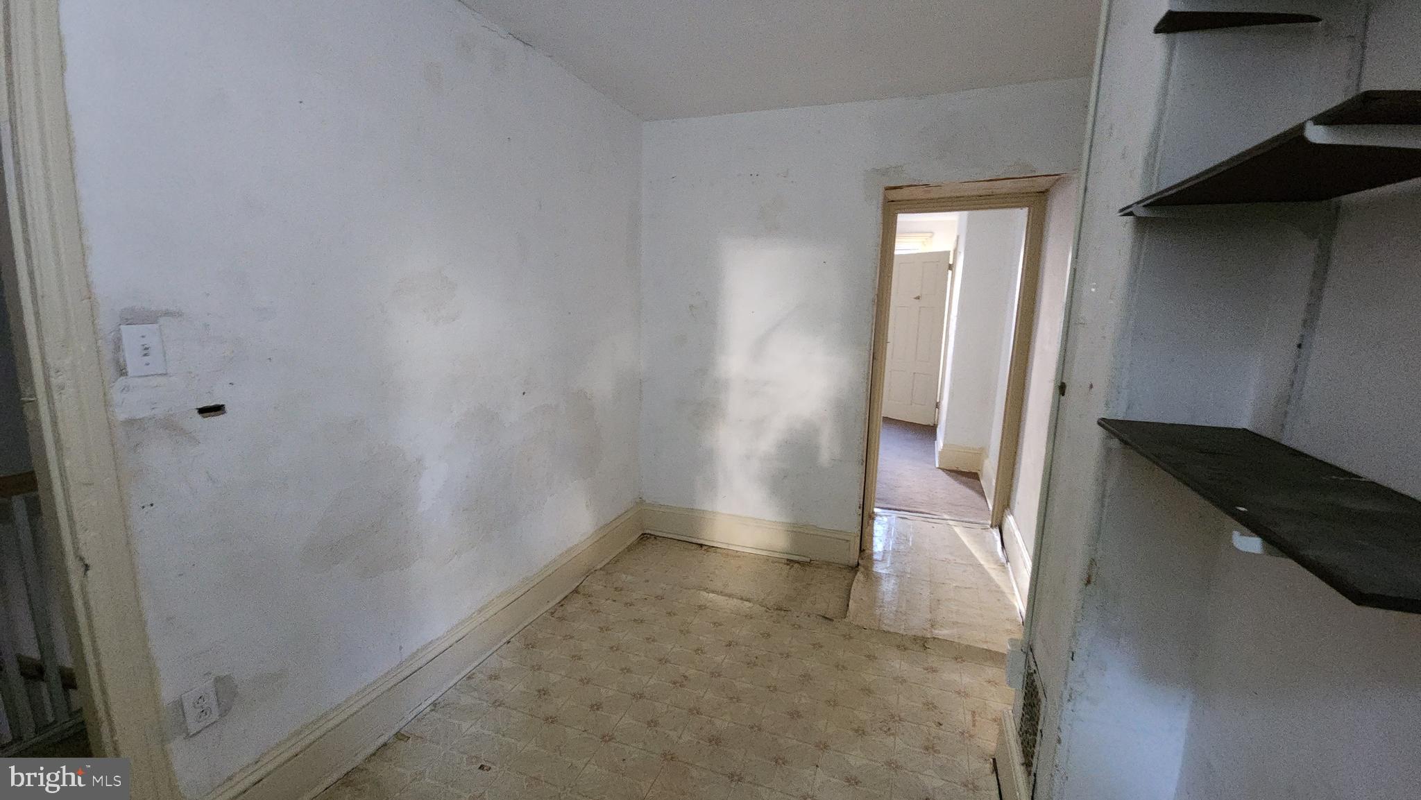 FAIRMOUNT - Residential