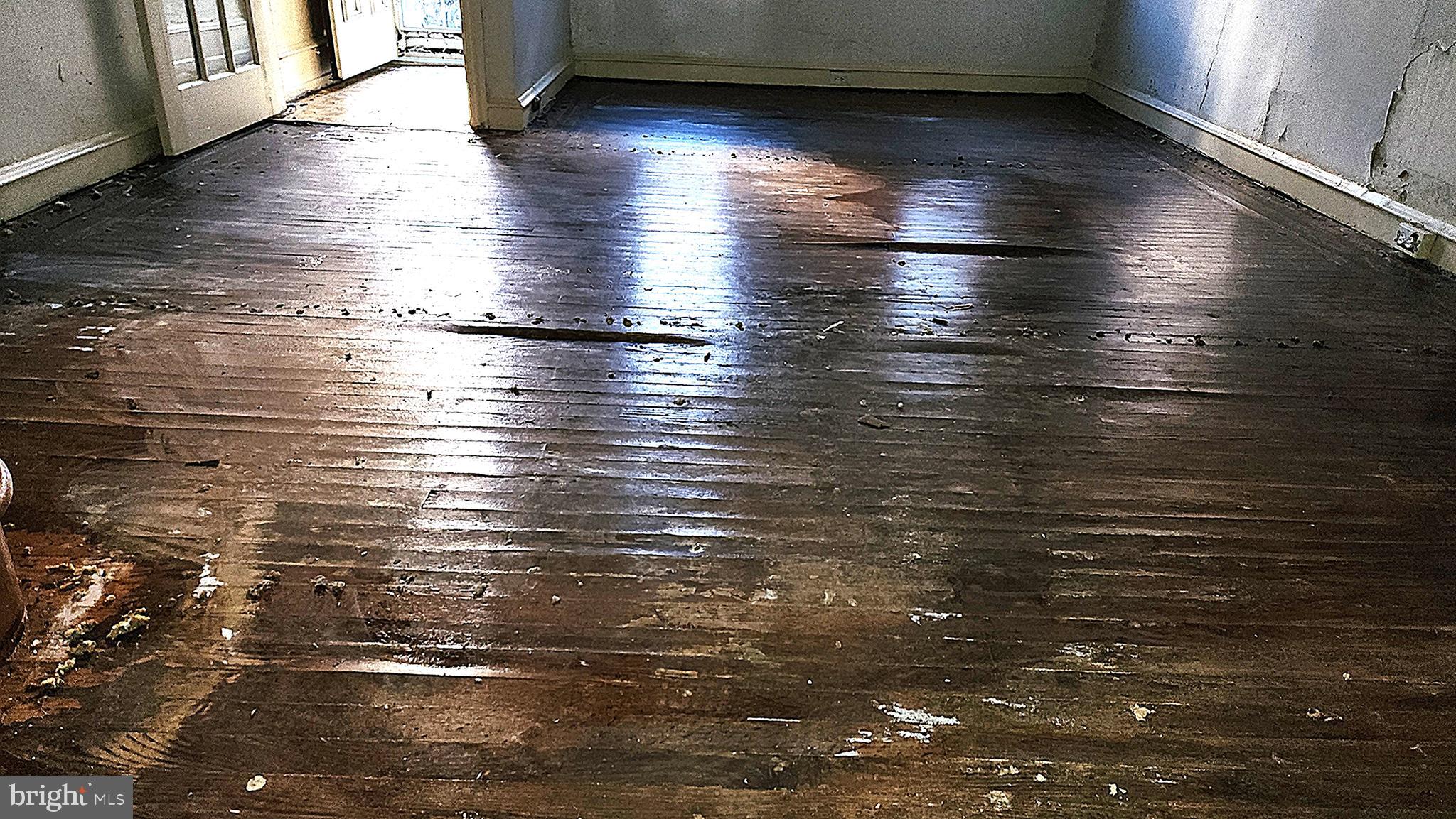 FAIRMOUNT - Residential