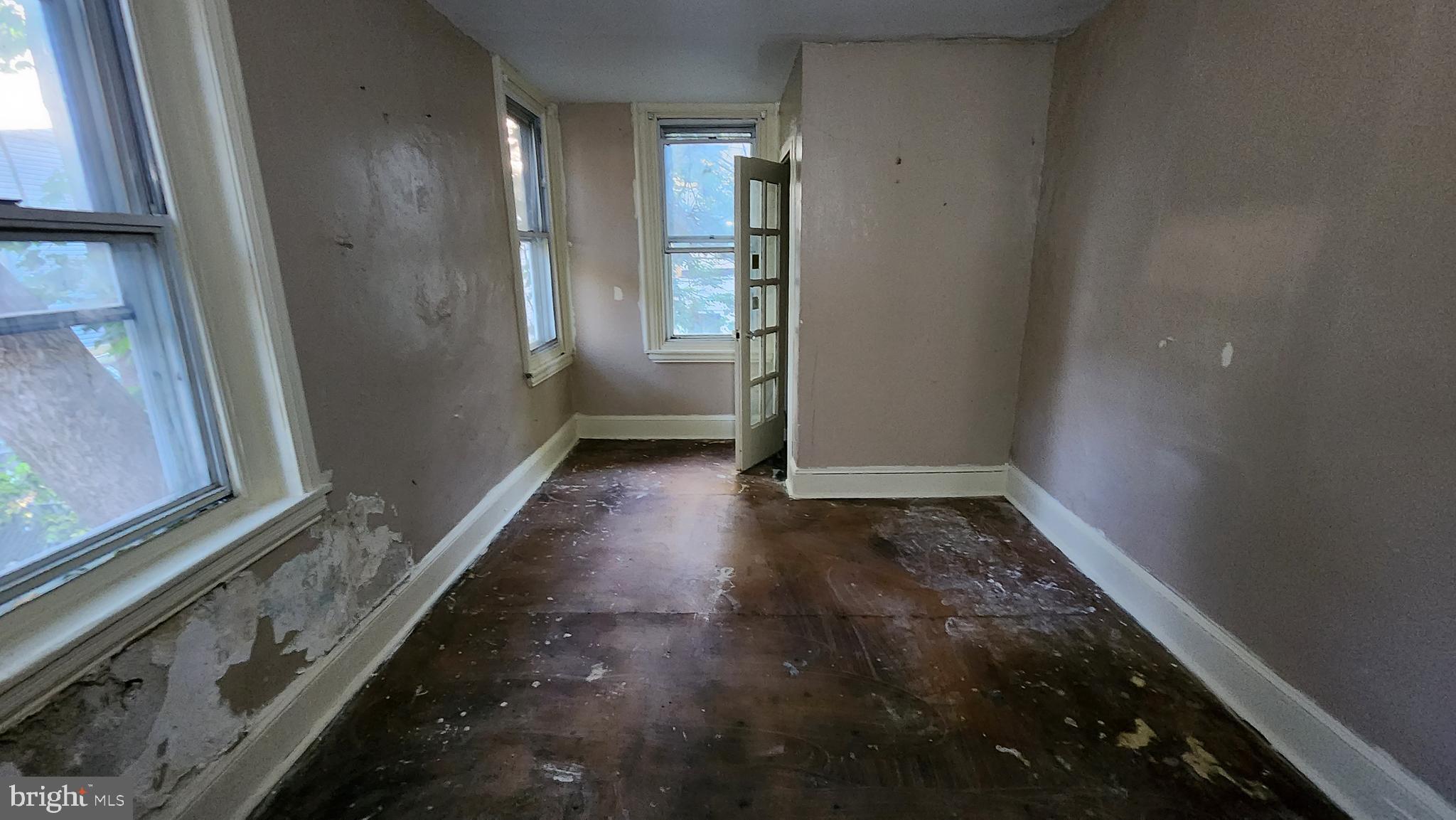 FAIRMOUNT - Residential