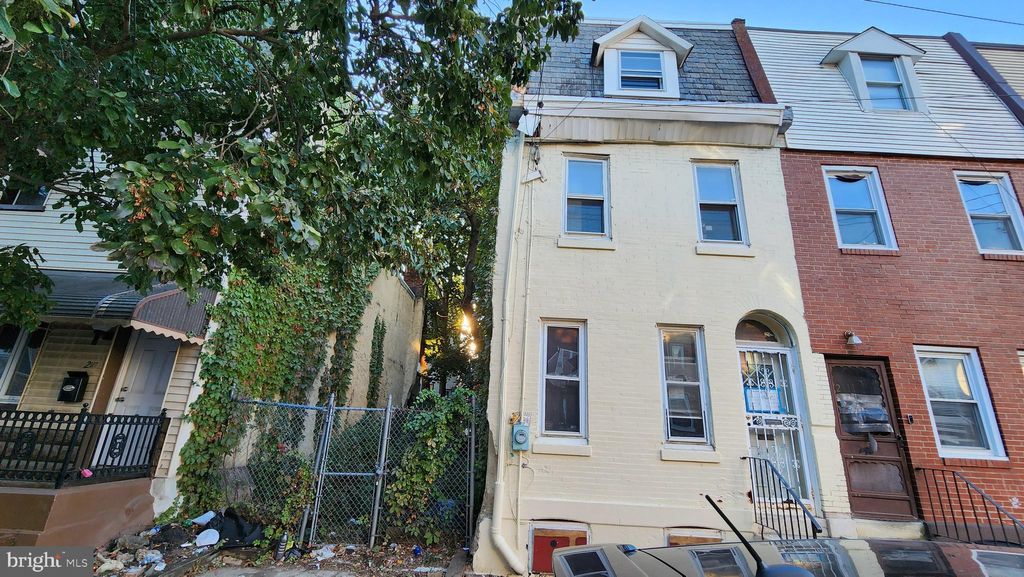 Photo of 2113 N Franklin Street, PHILADELPHIA, PA 19122 (MLS # PAPH2548532)